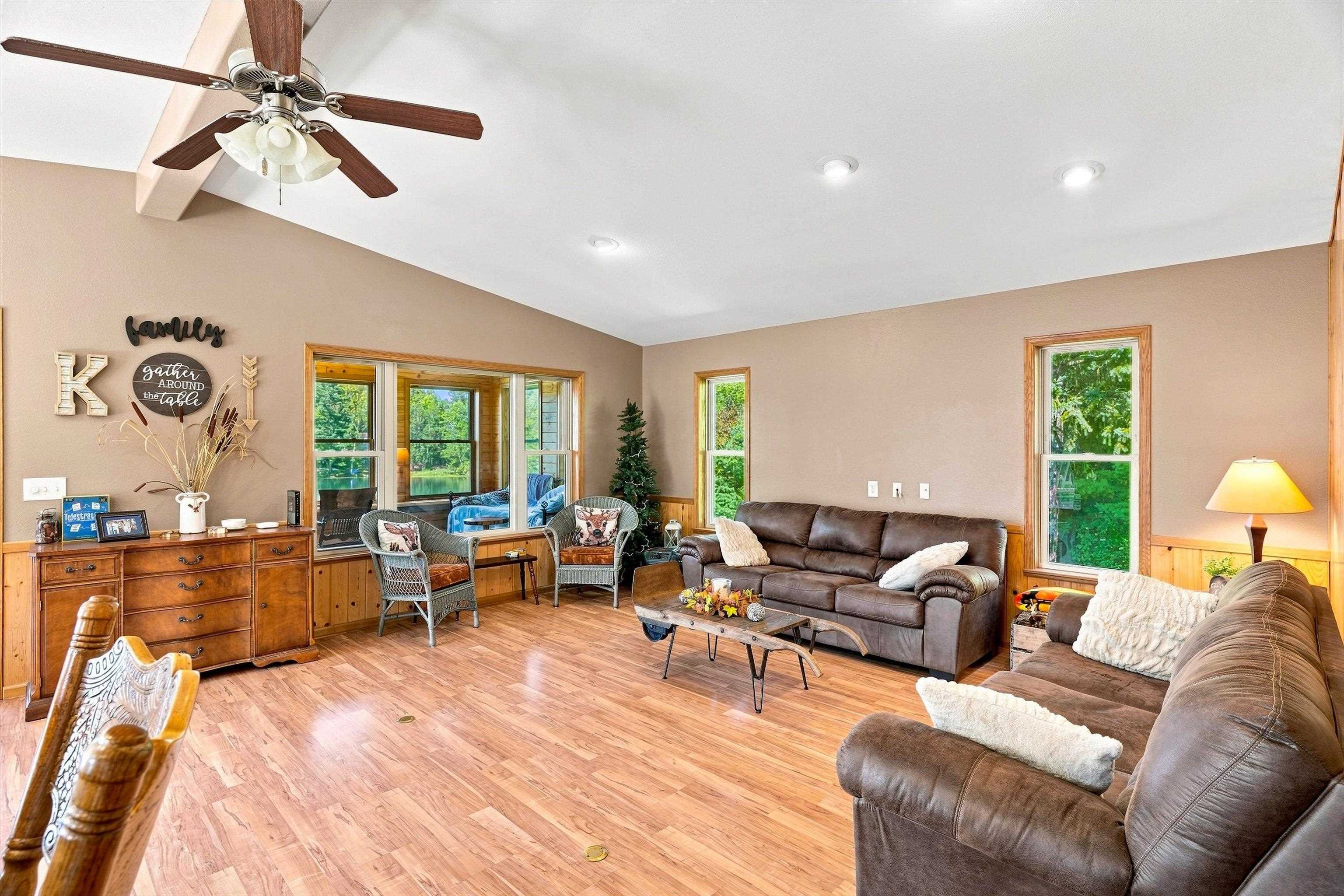 W7810 PERKINSTOWN AVENUE, Medford, Wisconsin 54451, 3 Bedrooms Bedrooms, ,2 BathroomsBathrooms,Residential,For Sale,W7810 PERKINSTOWN AVENUE,22604391