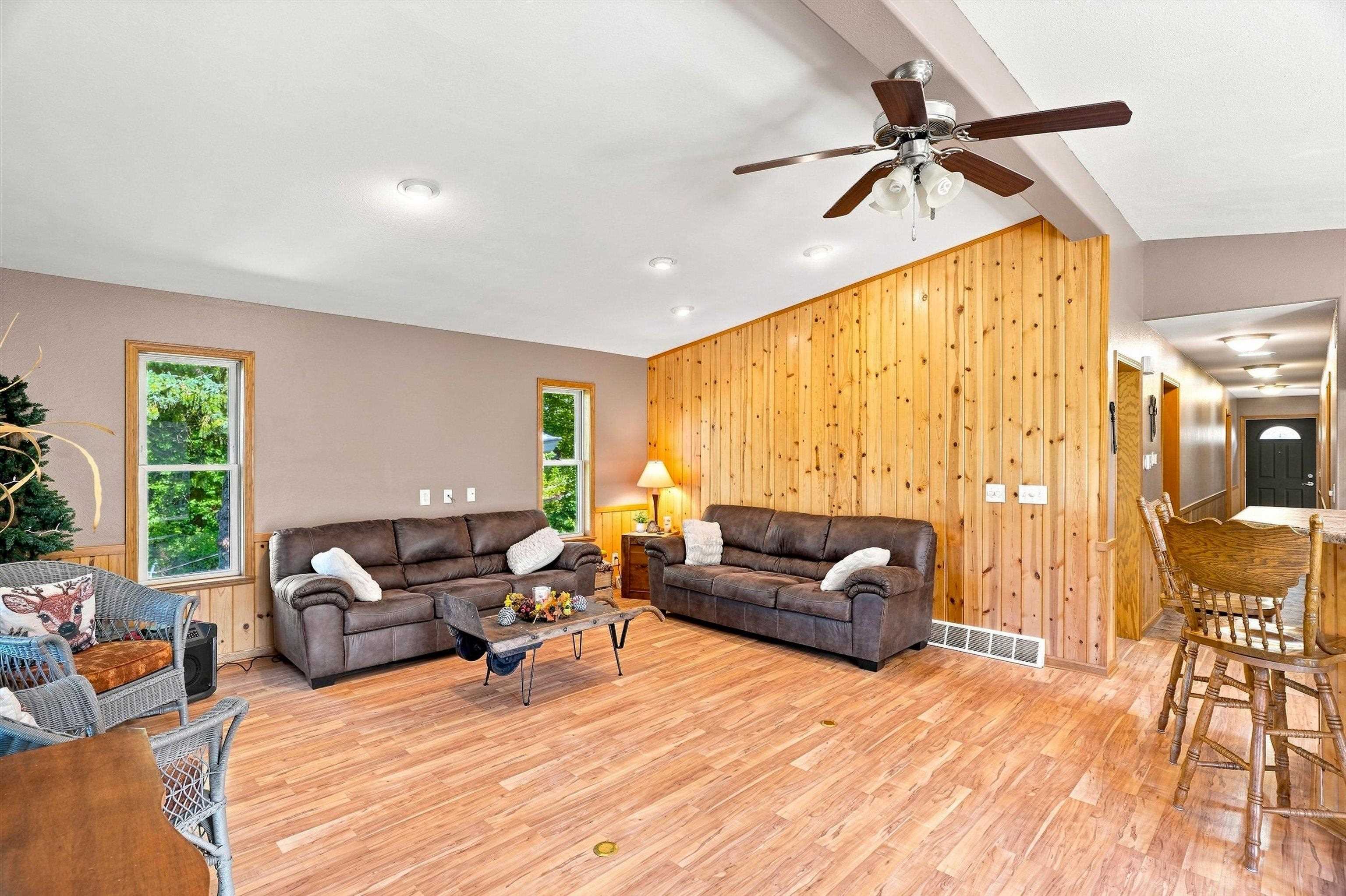 W7810 PERKINSTOWN AVENUE, Medford, Wisconsin 54451, 3 Bedrooms Bedrooms, ,2 BathroomsBathrooms,Residential,For Sale,W7810 PERKINSTOWN AVENUE,22604391
