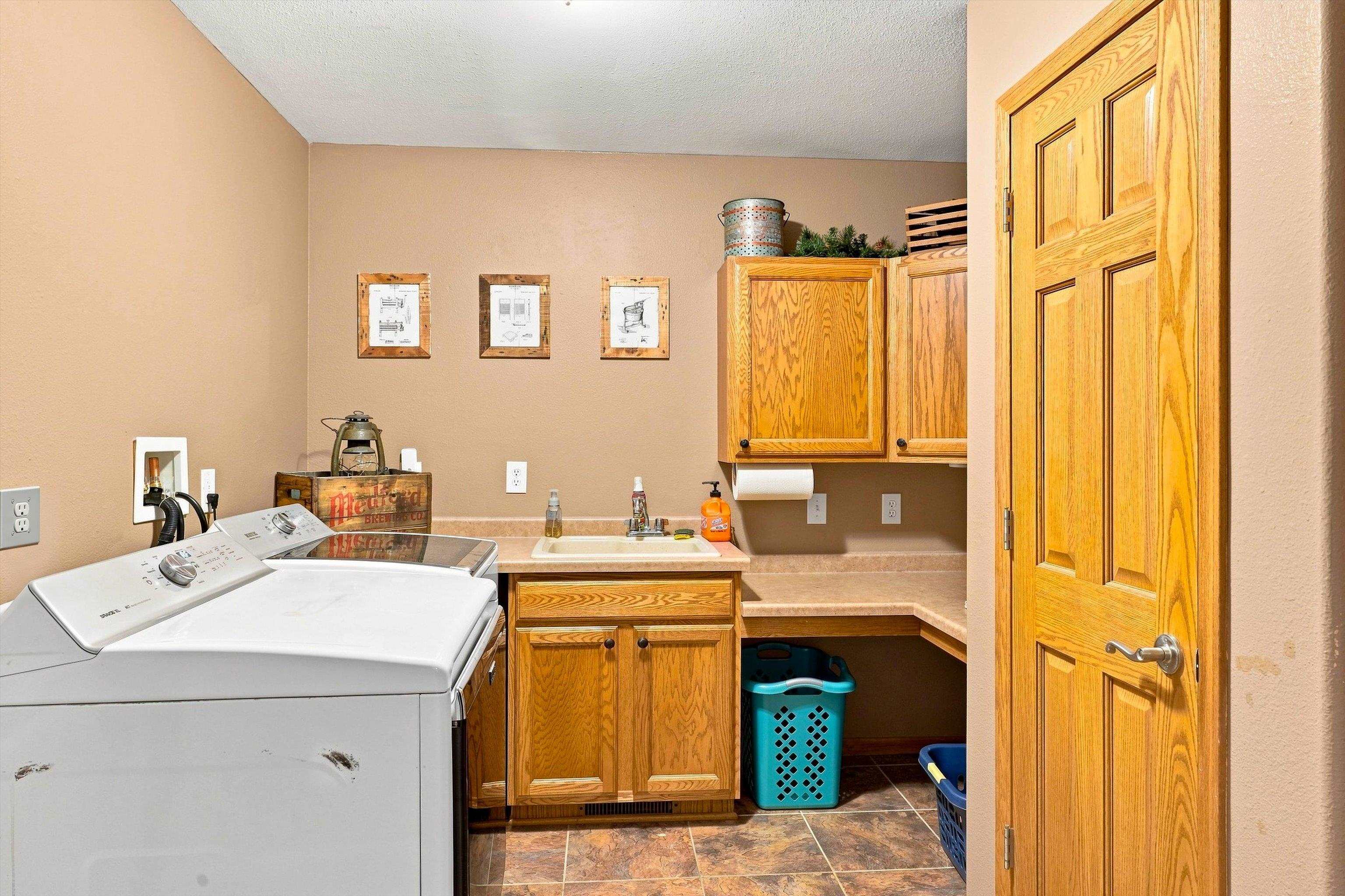 W7810 PERKINSTOWN AVENUE, Medford, Wisconsin 54451, 3 Bedrooms Bedrooms, ,2 BathroomsBathrooms,Residential,For Sale,W7810 PERKINSTOWN AVENUE,22604391