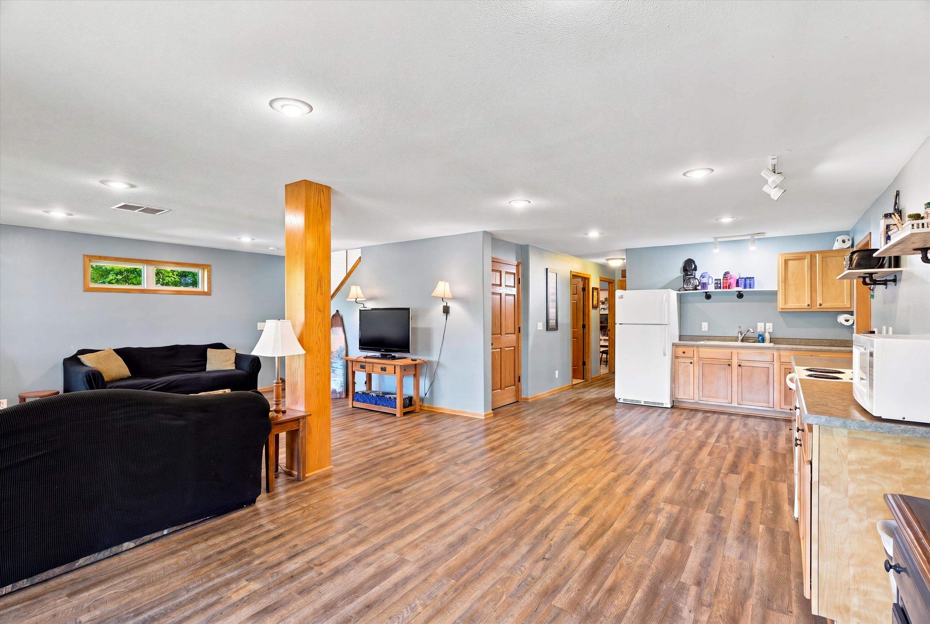 W7810 PERKINSTOWN AVENUE, Medford, Wisconsin 54451, 3 Bedrooms Bedrooms, ,2 BathroomsBathrooms,Residential,For Sale,W7810 PERKINSTOWN AVENUE,22604391