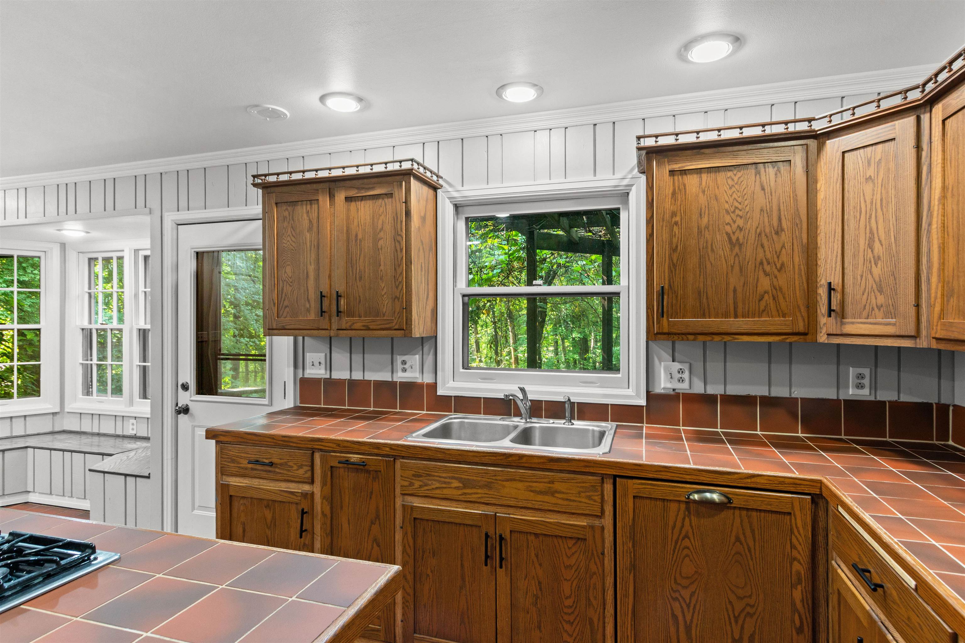 2421 RAINBOW DRIVE, Plover, Wisconsin 54467, 5 Bedrooms Bedrooms, ,3 BathroomsBathrooms,Residential,For Sale,2421 RAINBOW DRIVE,22604395