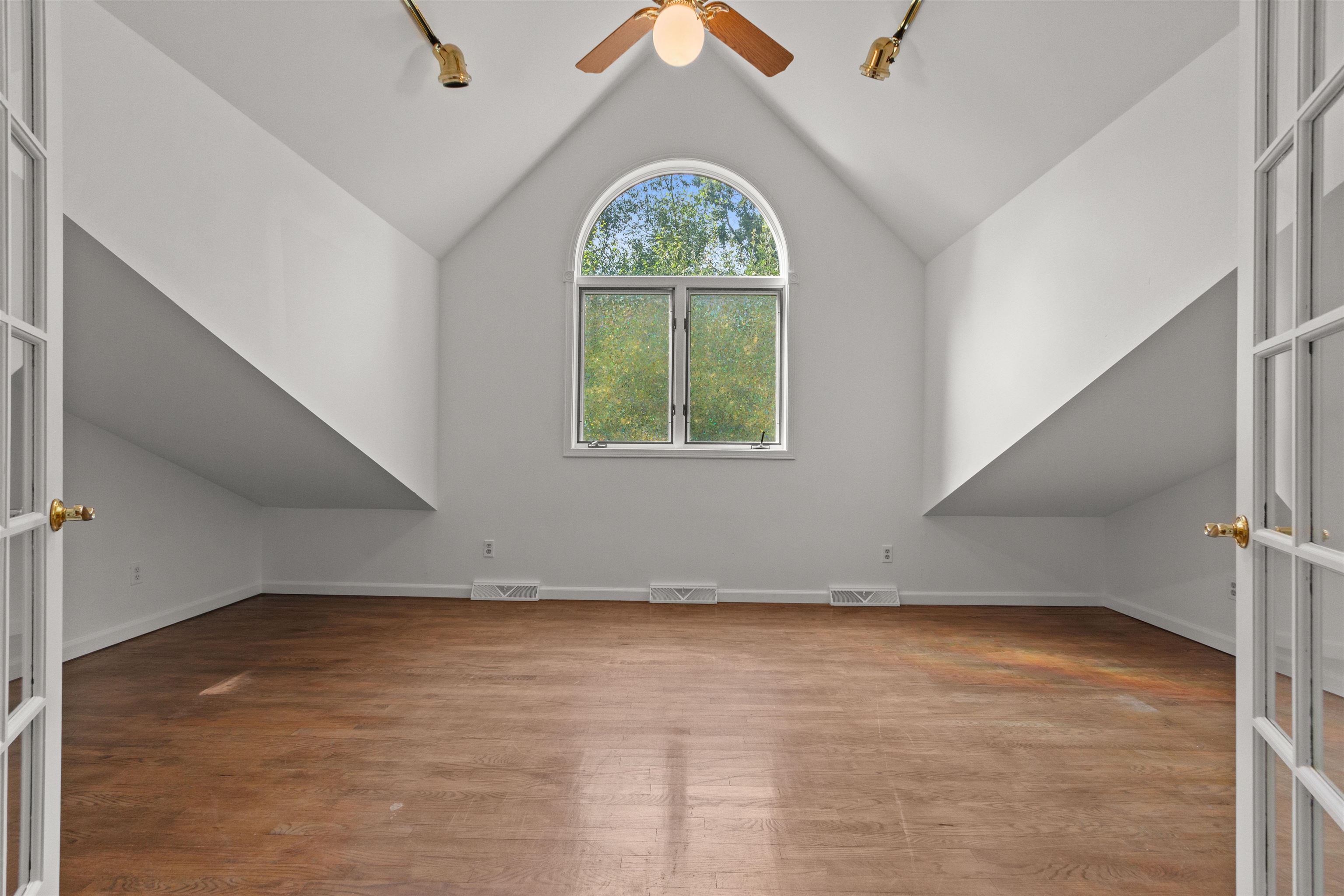 2421 RAINBOW DRIVE, Plover, Wisconsin 54467, 5 Bedrooms Bedrooms, ,3 BathroomsBathrooms,Residential,For Sale,2421 RAINBOW DRIVE,22604395