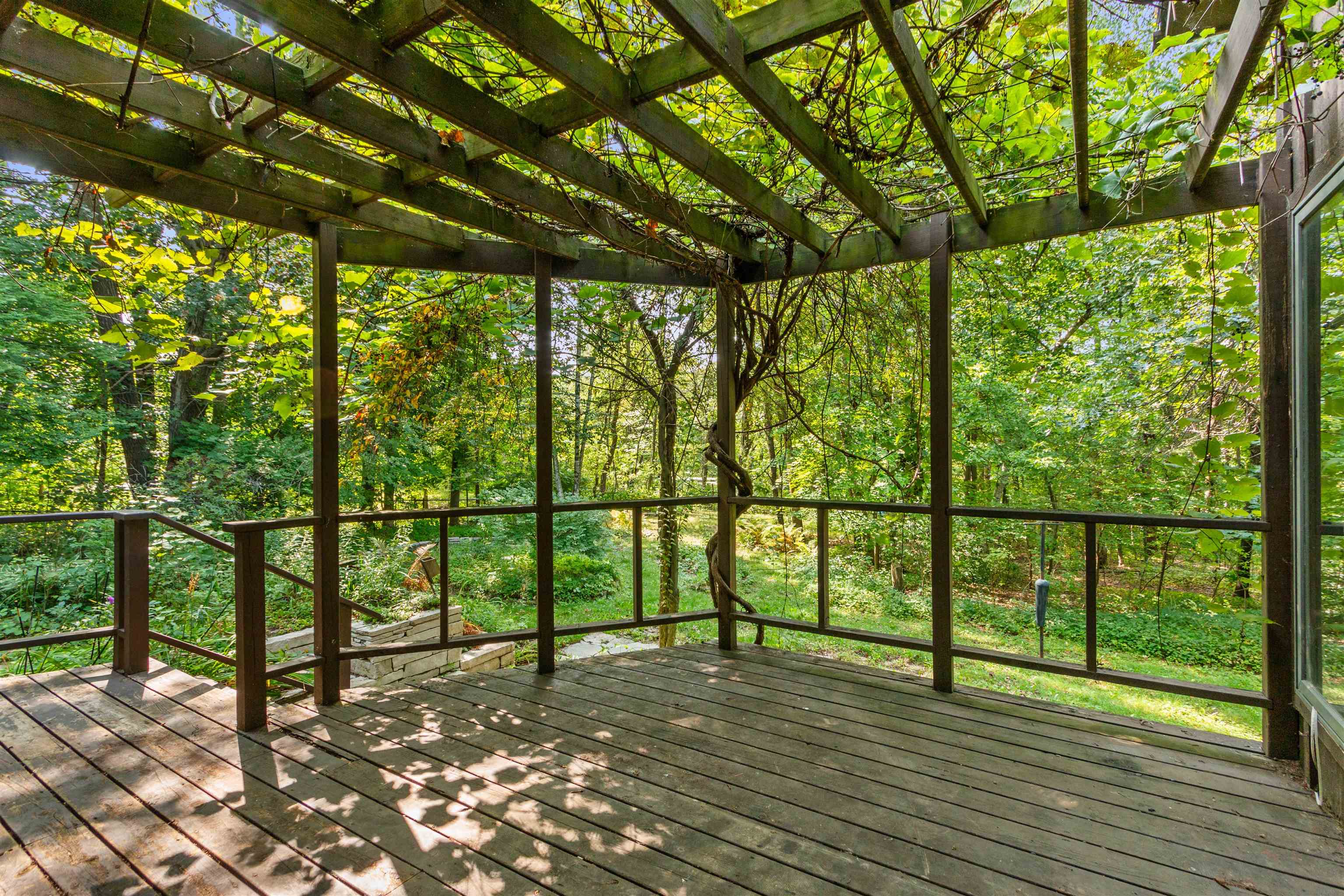 2421 RAINBOW DRIVE, Plover, Wisconsin 54467, 5 Bedrooms Bedrooms, ,3 BathroomsBathrooms,Residential,For Sale,2421 RAINBOW DRIVE,22604395