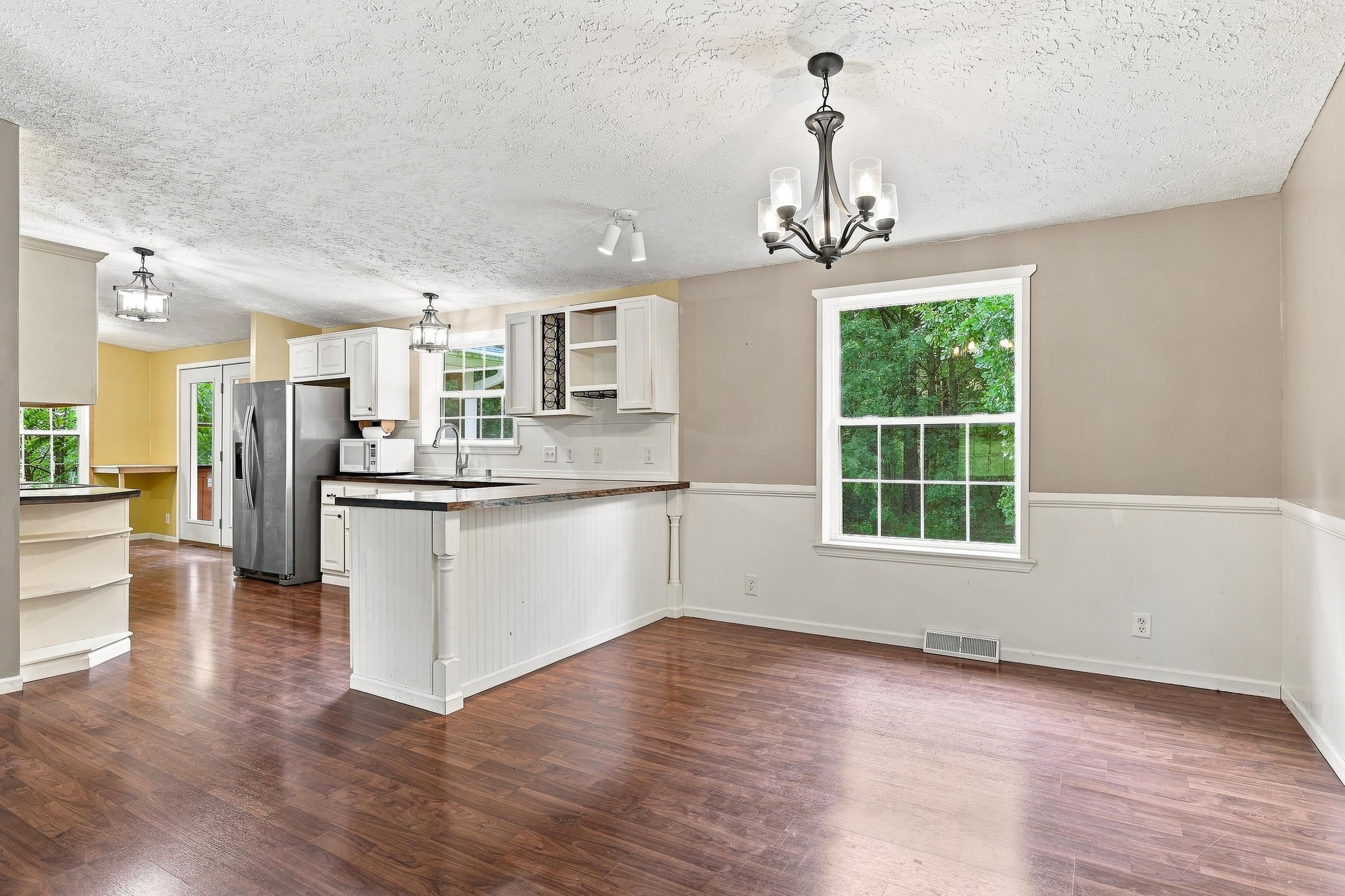 511 MILL STREET, Amherst, Wisconsin 54406, 3 Bedrooms Bedrooms, ,2 BathroomsBathrooms,Residential,For Sale,511 MILL STREET,22604399