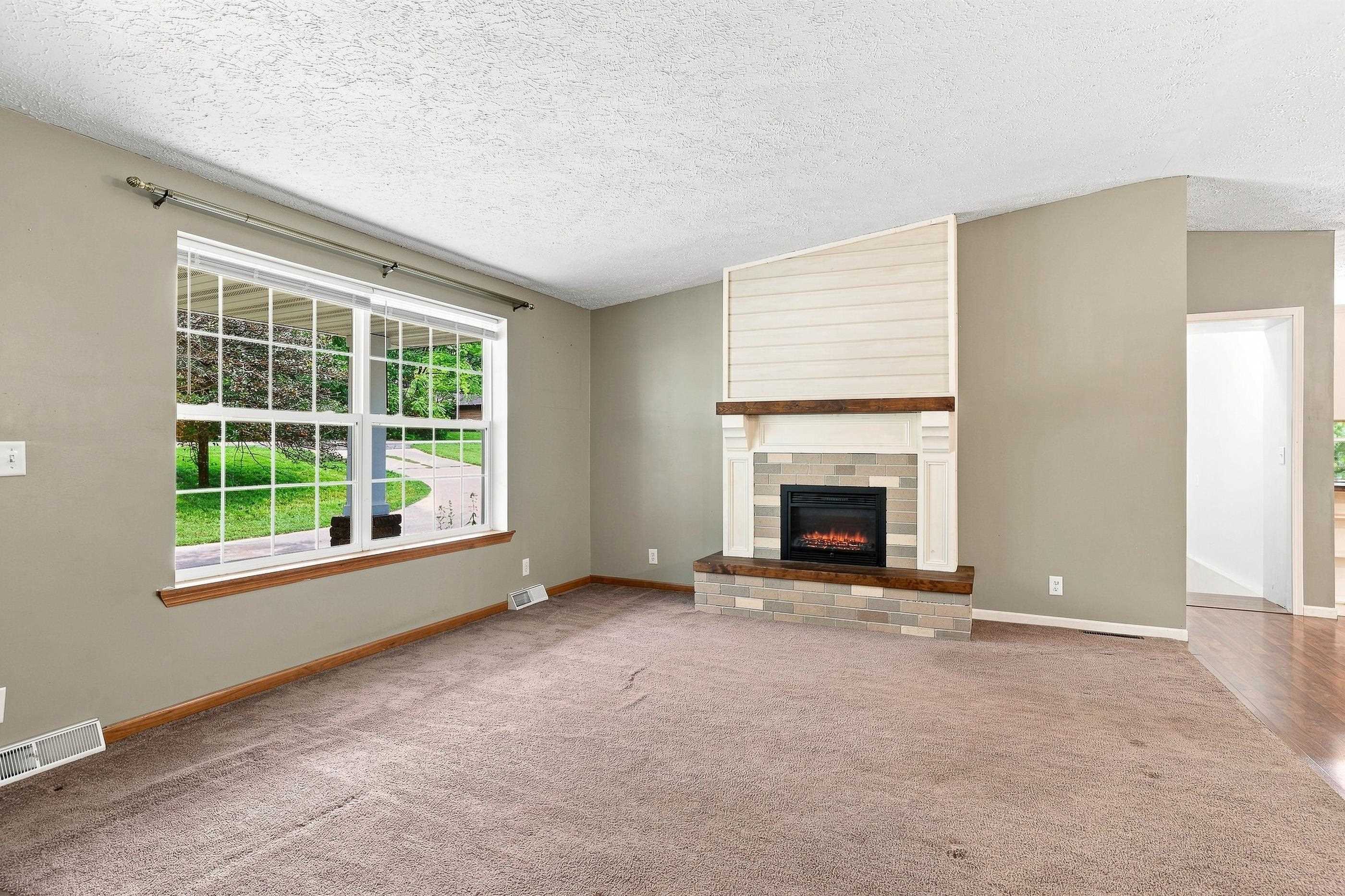 511 MILL STREET, Amherst, Wisconsin 54406, 3 Bedrooms Bedrooms, ,2 BathroomsBathrooms,Residential,For Sale,511 MILL STREET,22604399