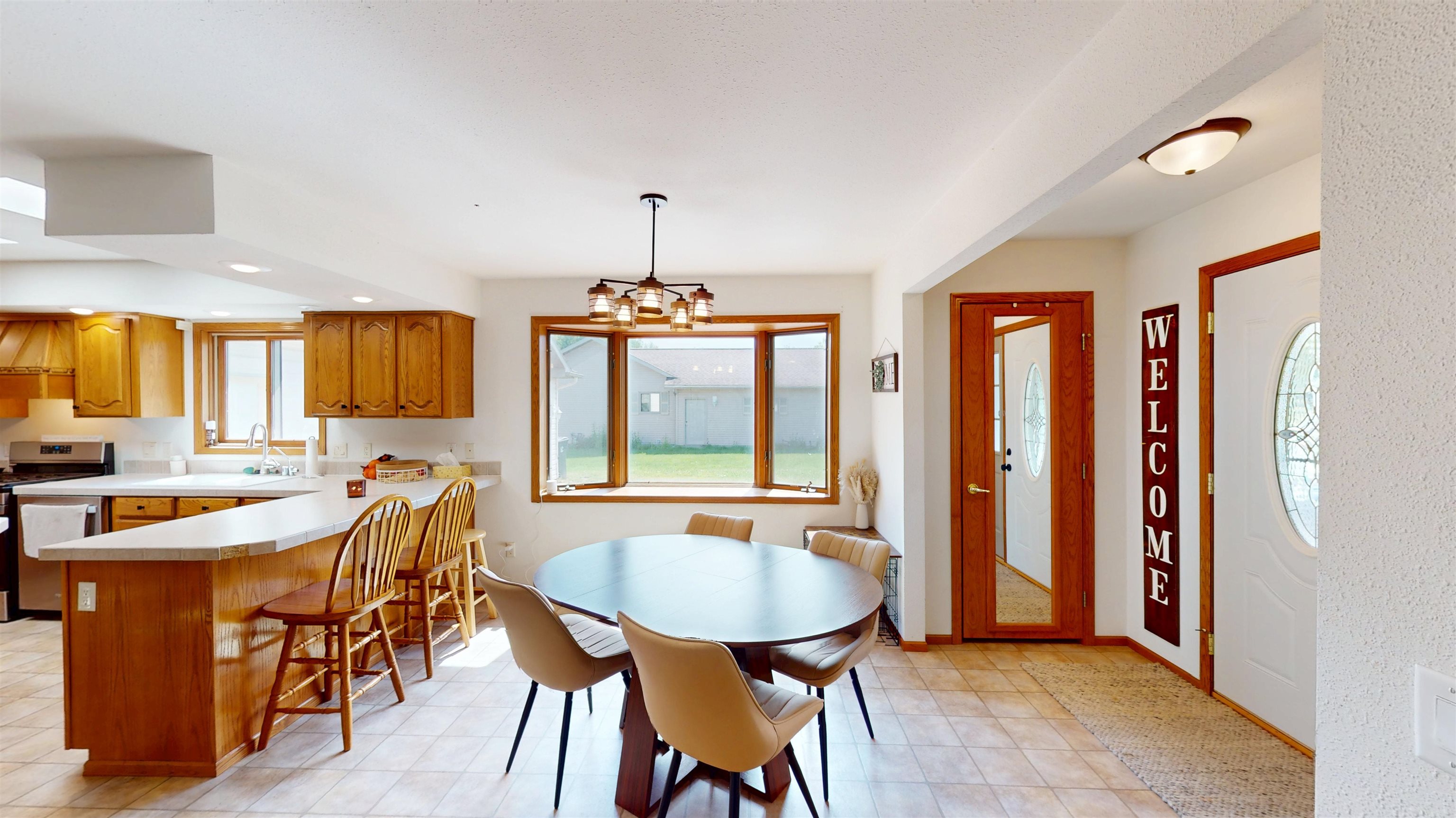 1413 S WASHINGTON AVENUE, Marshfield, Wisconsin 54449, 3 Bedrooms Bedrooms, ,2 BathroomsBathrooms,Residential,For Sale,1413 S WASHINGTON AVENUE,22604402