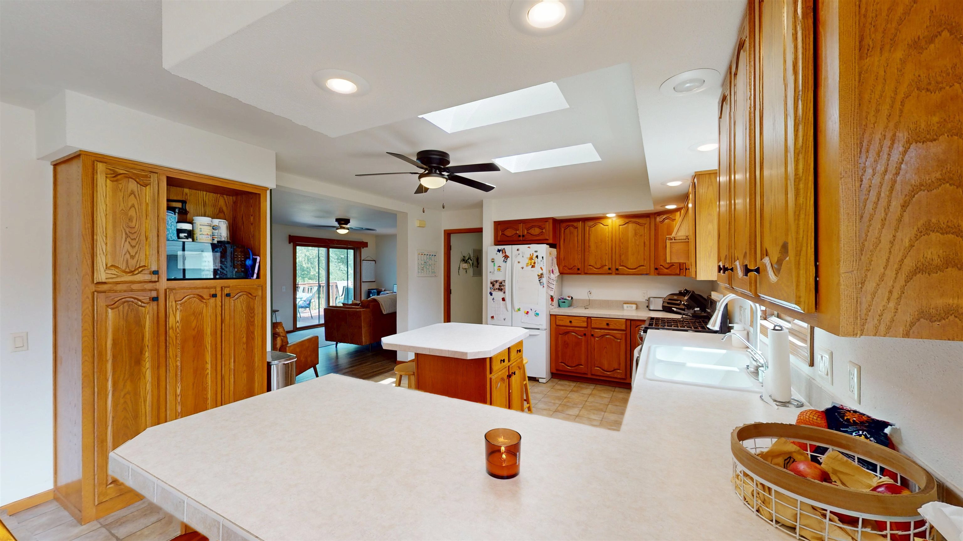 1413 S WASHINGTON AVENUE, Marshfield, Wisconsin 54449, 3 Bedrooms Bedrooms, ,2 BathroomsBathrooms,Residential,For Sale,1413 S WASHINGTON AVENUE,22604402