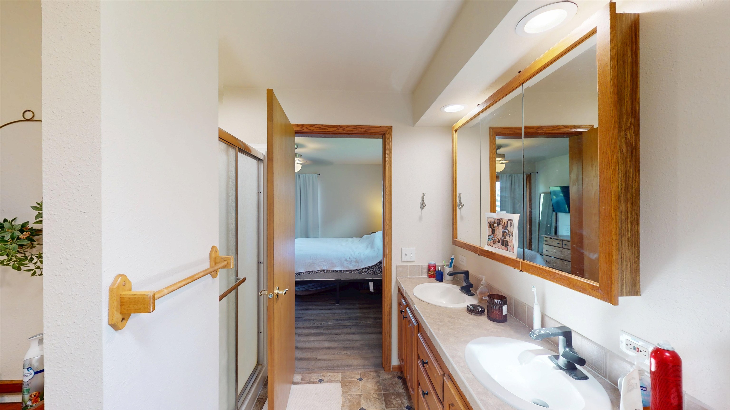 1413 S WASHINGTON AVENUE, Marshfield, Wisconsin 54449, 3 Bedrooms Bedrooms, ,2 BathroomsBathrooms,Residential,For Sale,1413 S WASHINGTON AVENUE,22604402