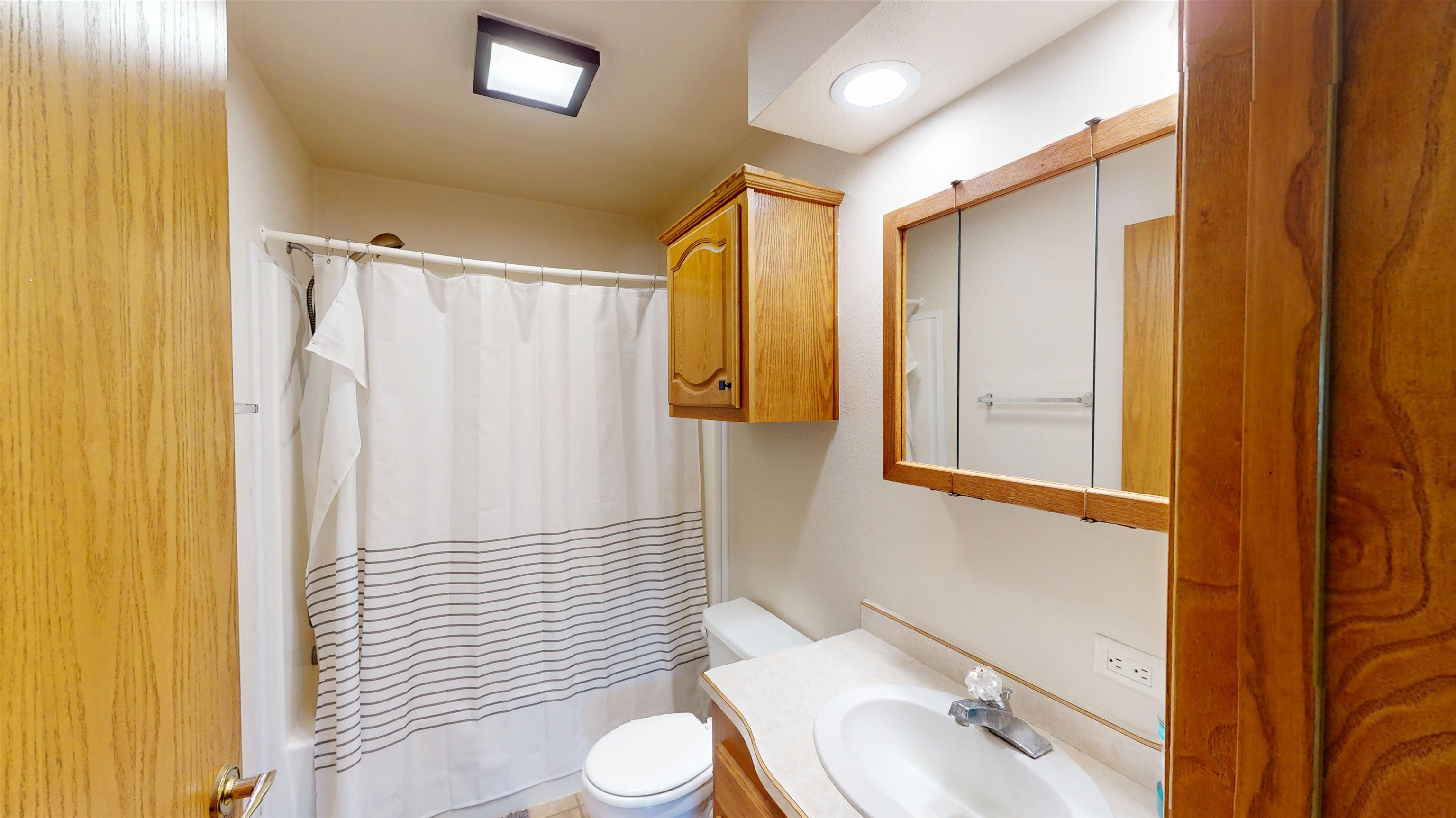 1413 S WASHINGTON AVENUE, Marshfield, Wisconsin 54449, 3 Bedrooms Bedrooms, ,2 BathroomsBathrooms,Residential,For Sale,1413 S WASHINGTON AVENUE,22604402