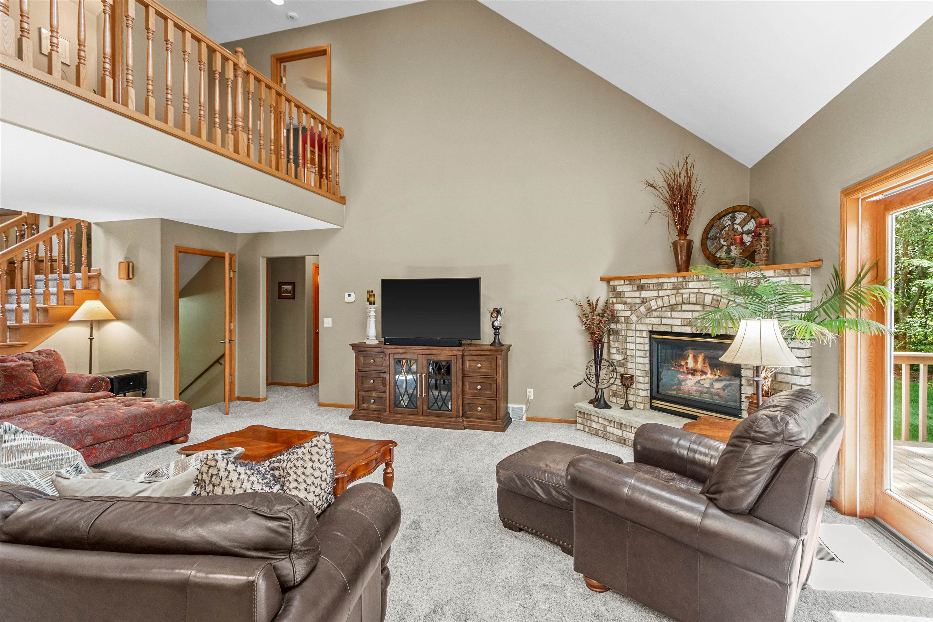 5509 ELMWOOD AVENUE, Stevens Point, Wisconsin 54482, 4 Bedrooms Bedrooms, ,3 BathroomsBathrooms,Residential,For Sale,5509 ELMWOOD AVENUE,22604410