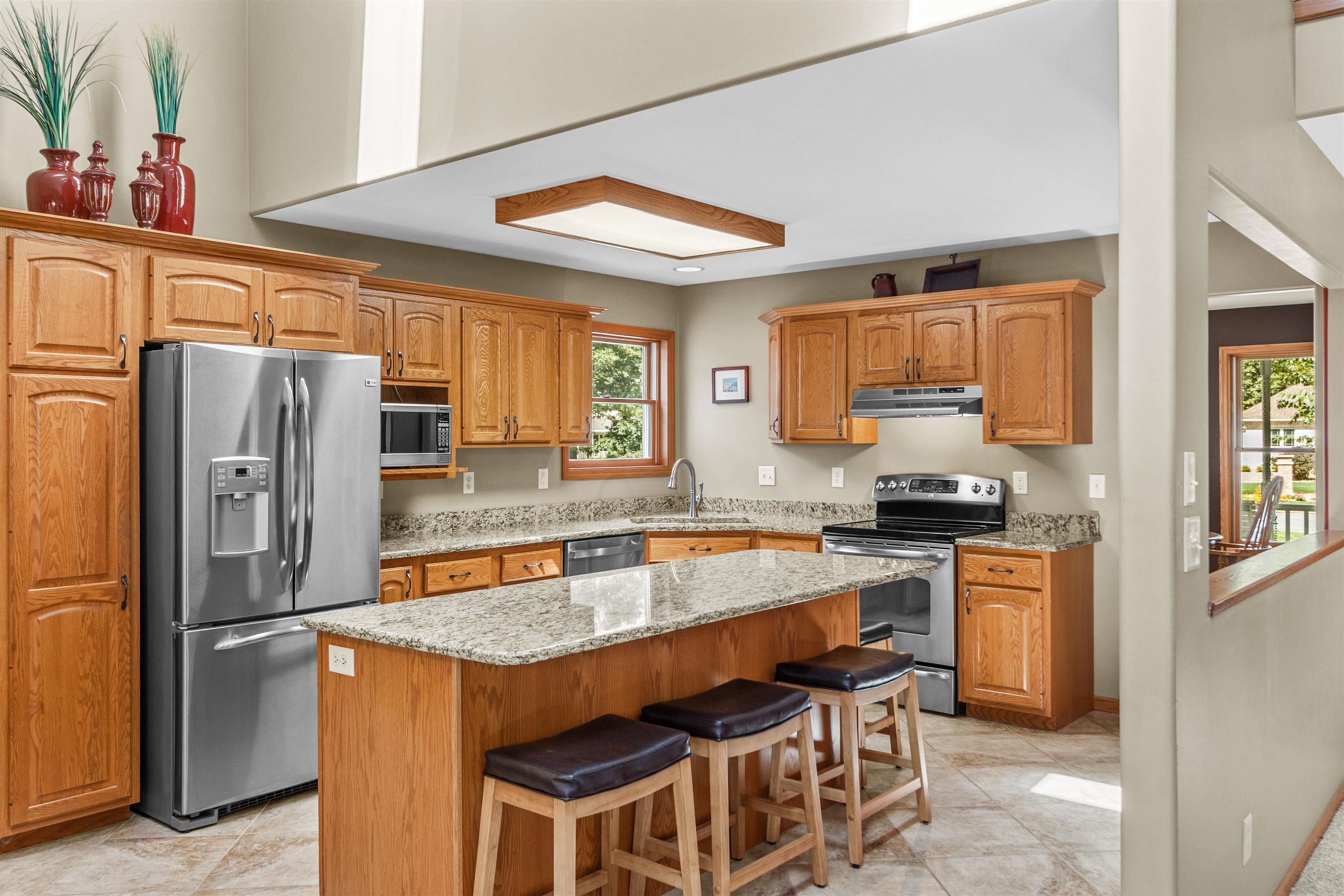 5509 ELMWOOD AVENUE, Stevens Point, Wisconsin 54482, 4 Bedrooms Bedrooms, ,3 BathroomsBathrooms,Residential,For Sale,5509 ELMWOOD AVENUE,22604410