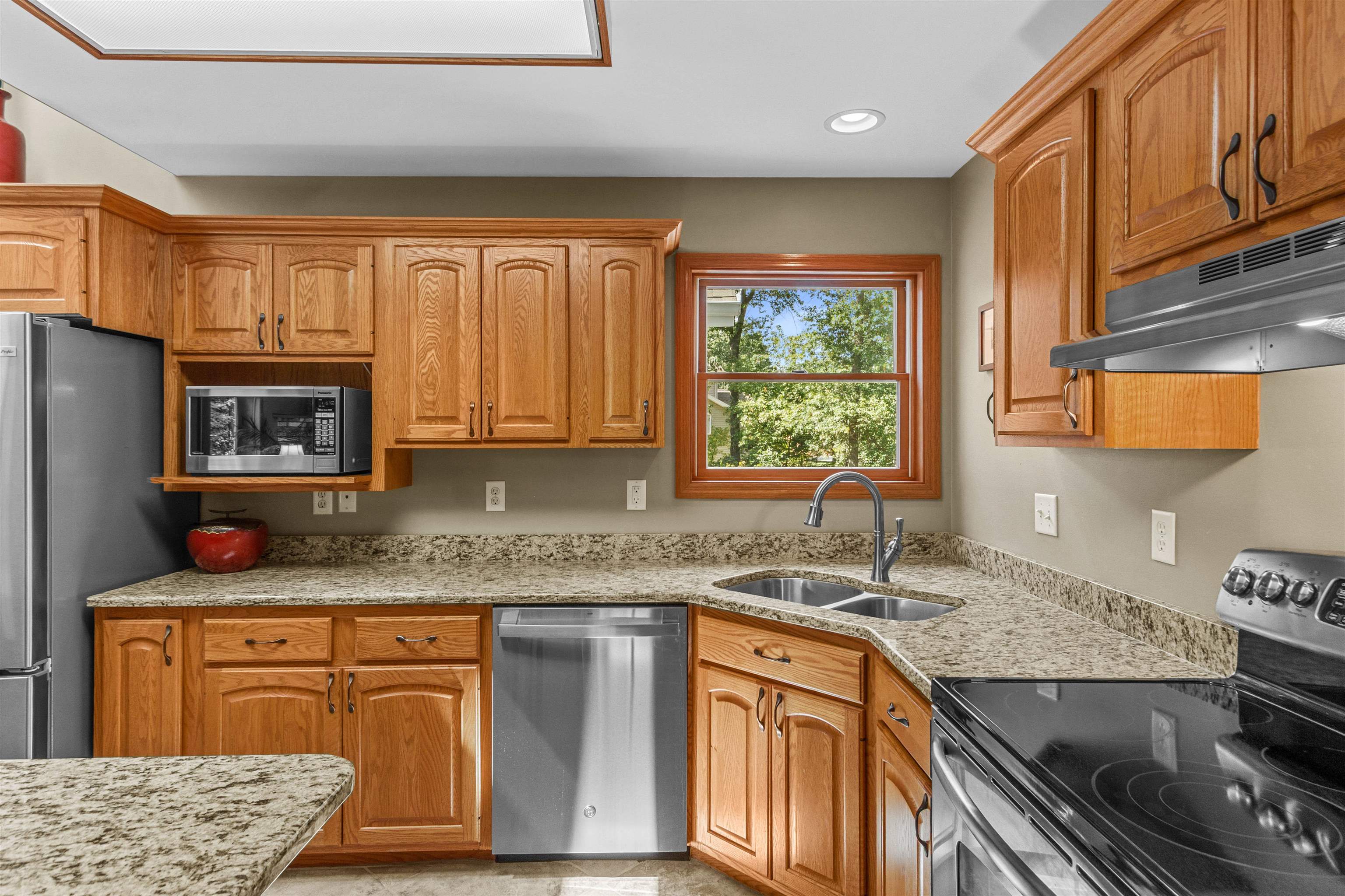 5509 ELMWOOD AVENUE, Stevens Point, Wisconsin 54482, 4 Bedrooms Bedrooms, ,3 BathroomsBathrooms,Residential,For Sale,5509 ELMWOOD AVENUE,22604410