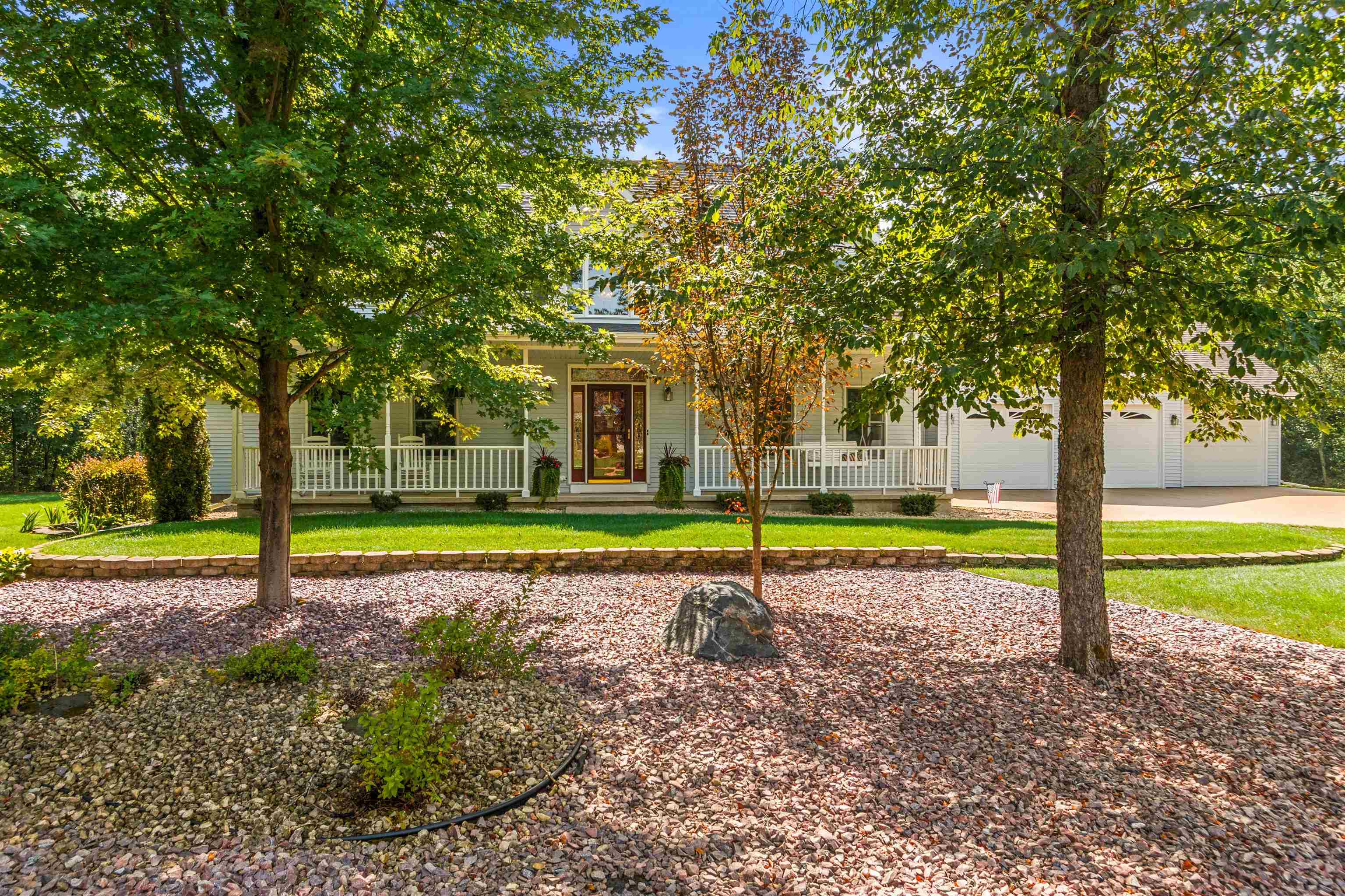 5509 ELMWOOD AVENUE, Stevens Point, Wisconsin 54482, 4 Bedrooms Bedrooms, ,3 BathroomsBathrooms,Residential,For Sale,5509 ELMWOOD AVENUE,22604410