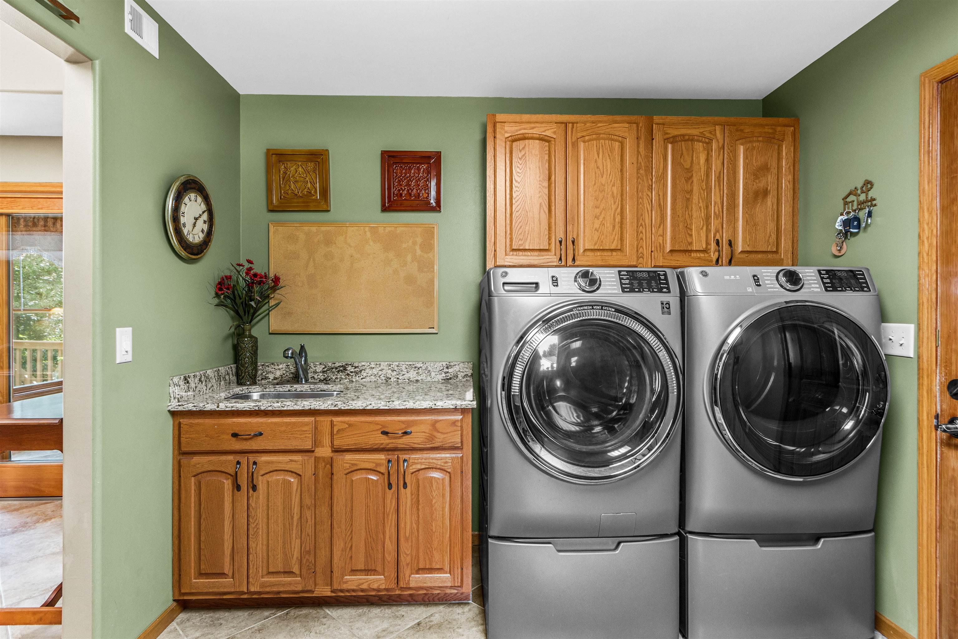 5509 ELMWOOD AVENUE, Stevens Point, Wisconsin 54482, 4 Bedrooms Bedrooms, ,3 BathroomsBathrooms,Residential,For Sale,5509 ELMWOOD AVENUE,22604410