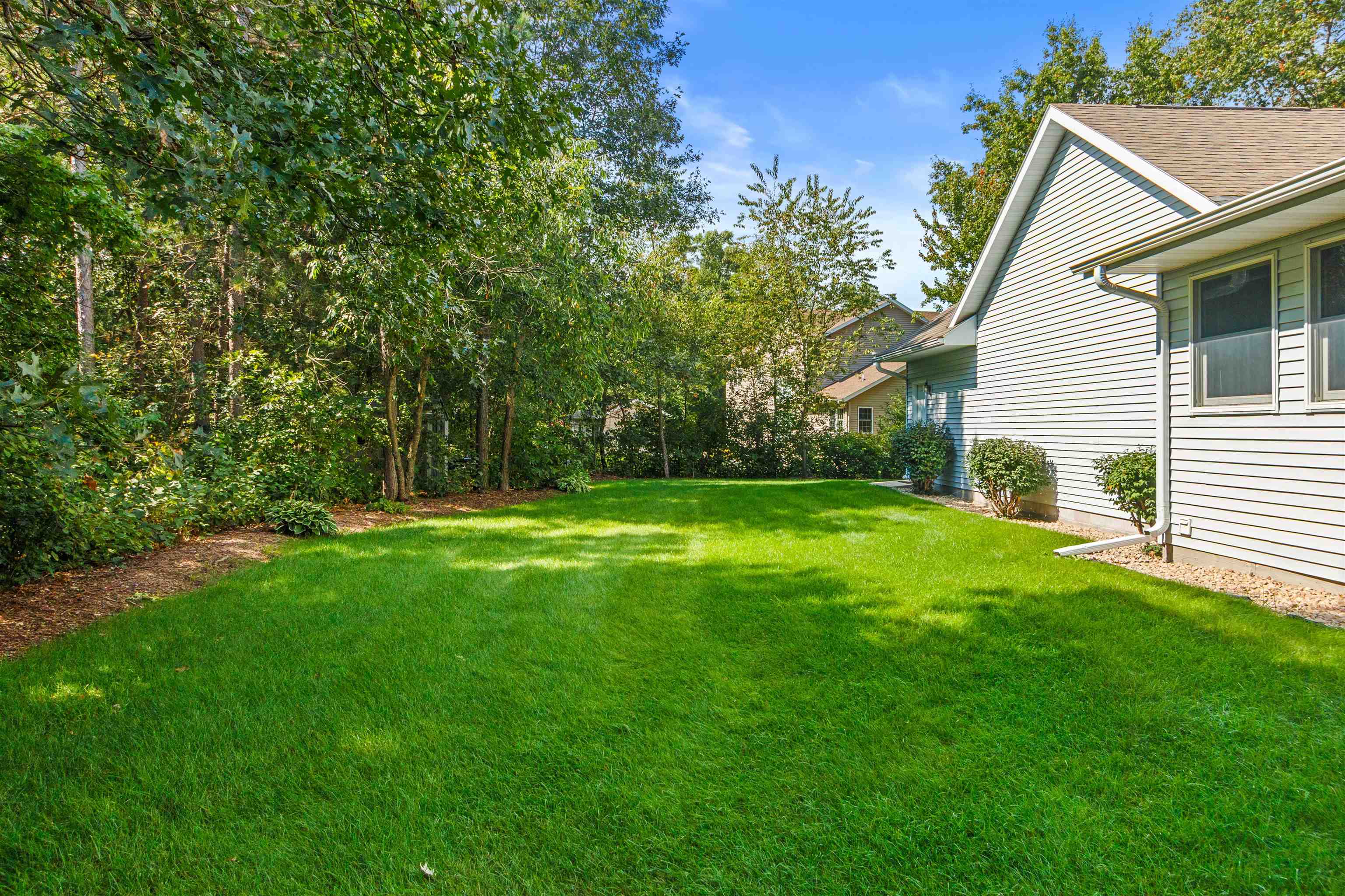 5509 ELMWOOD AVENUE, Stevens Point, Wisconsin 54482, 4 Bedrooms Bedrooms, ,3 BathroomsBathrooms,Residential,For Sale,5509 ELMWOOD AVENUE,22604410