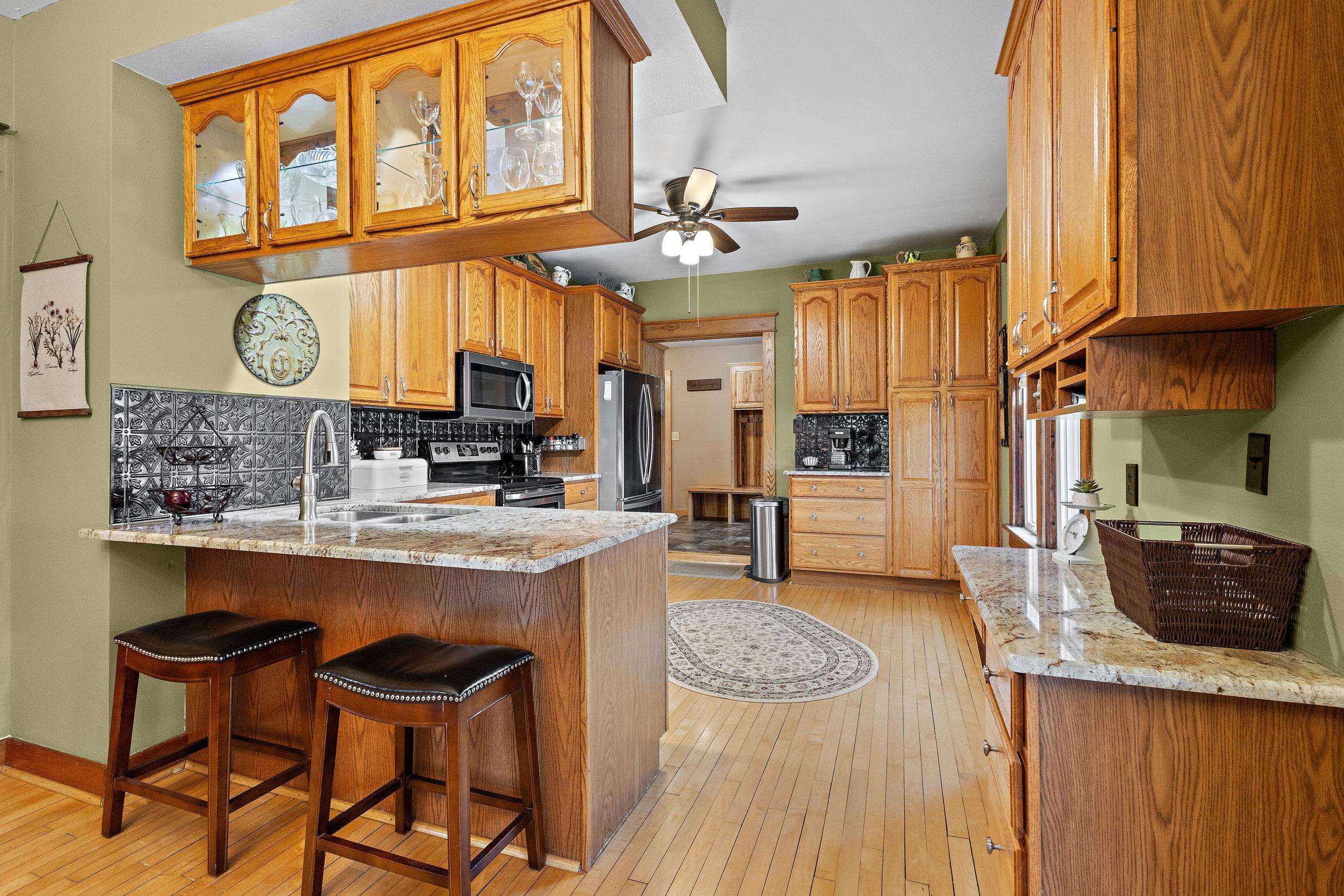 E721 COUNTY ROAD MM, Iola, Wisconsin 54945, 4 Bedrooms Bedrooms, ,2 BathroomsBathrooms,Residential,For Sale,E721 COUNTY ROAD MM,22604414