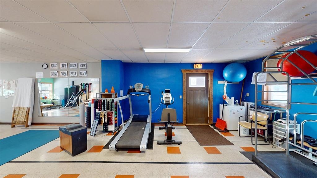 135 S MAIN STREET, Greenwood, Wisconsin 54437, ,Commercial/industrial,For Sale,135 S MAIN STREET,22604417