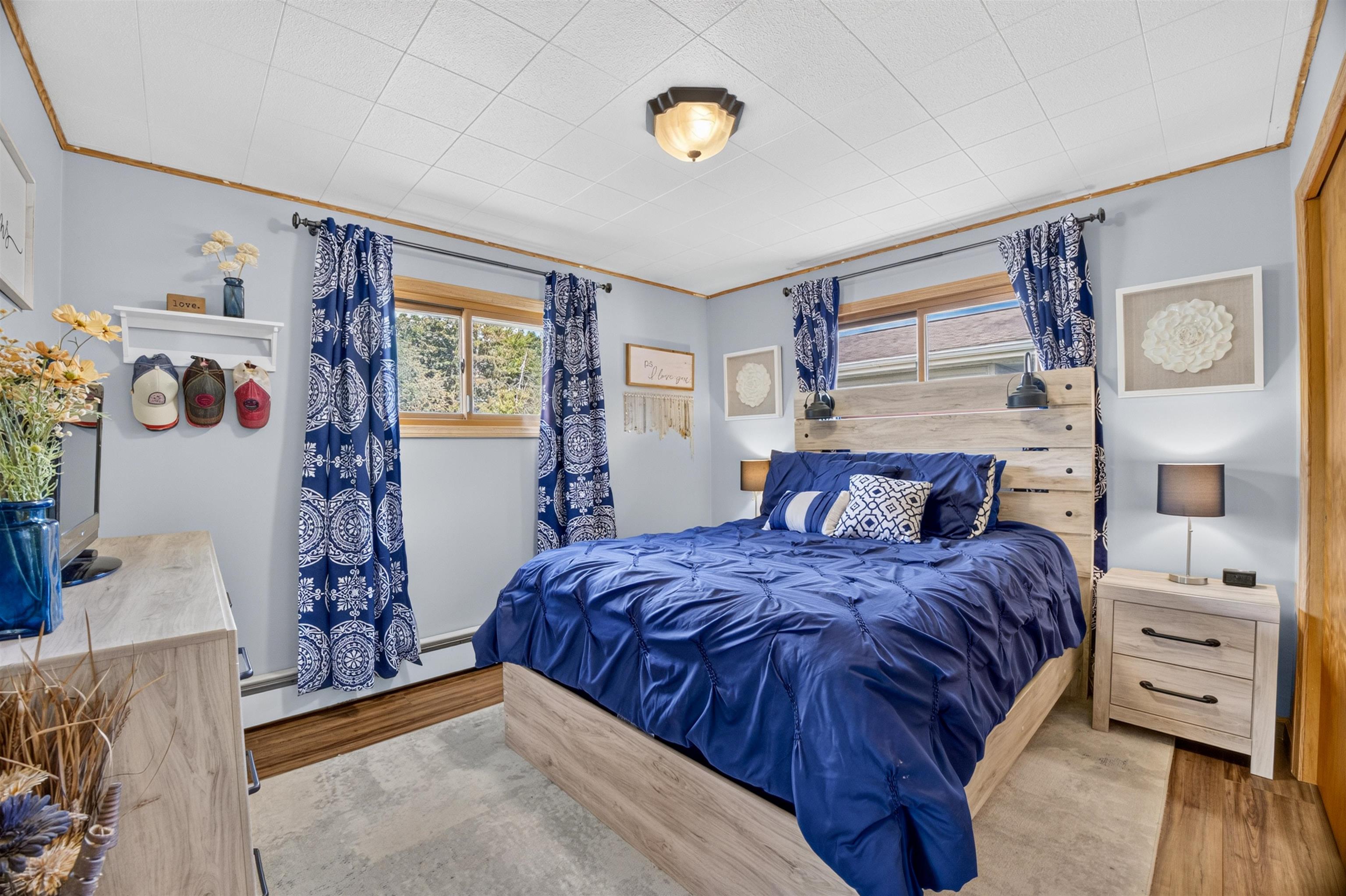 3300 ALGOMA STREET, Stevens Point, Wisconsin 54481, 3 Bedrooms Bedrooms, ,1 BathroomBathrooms,Residential,For Sale,3300 ALGOMA STREET,22604418