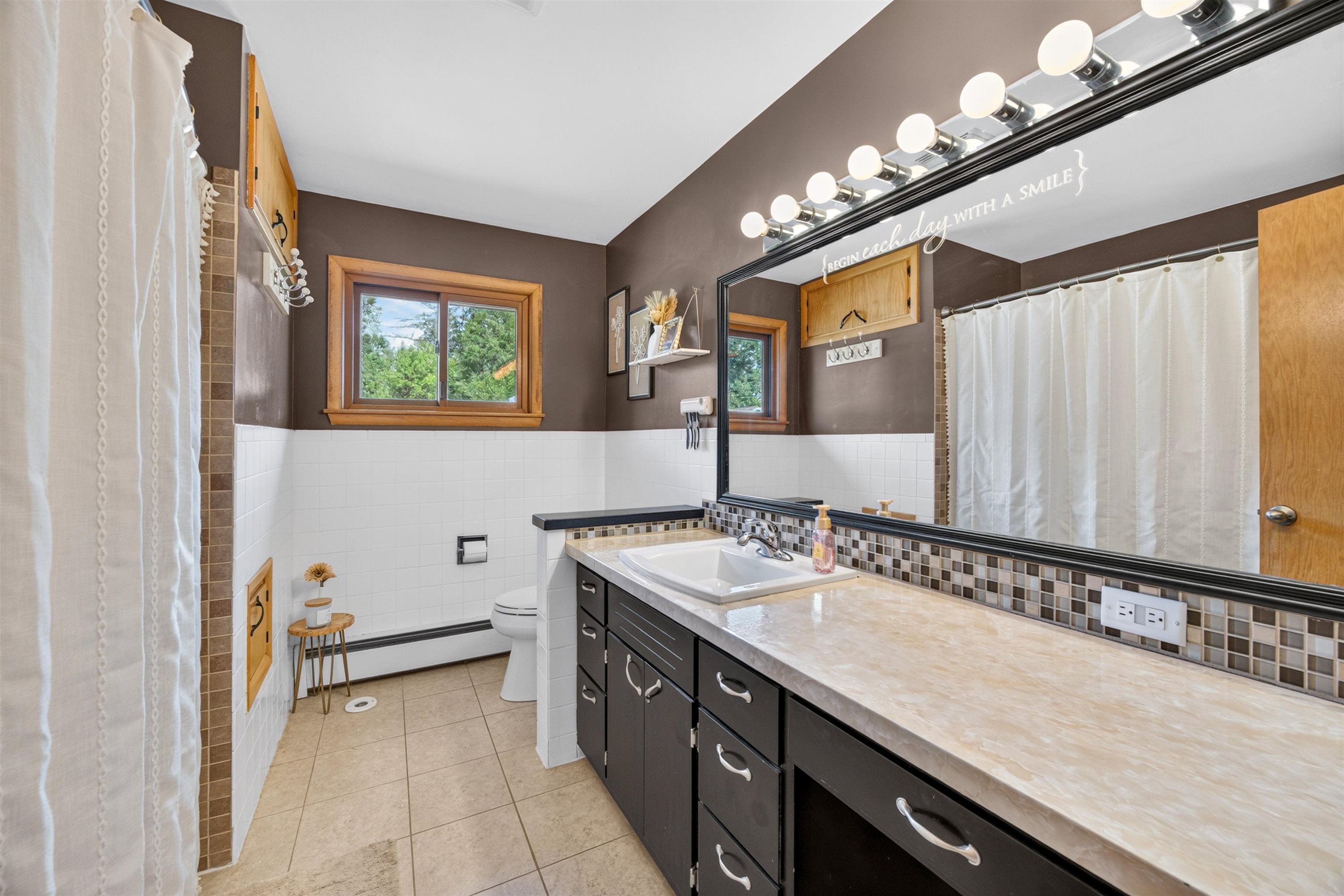 3300 ALGOMA STREET, Stevens Point, Wisconsin 54481, 3 Bedrooms Bedrooms, ,1 BathroomBathrooms,Residential,For Sale,3300 ALGOMA STREET,22604418