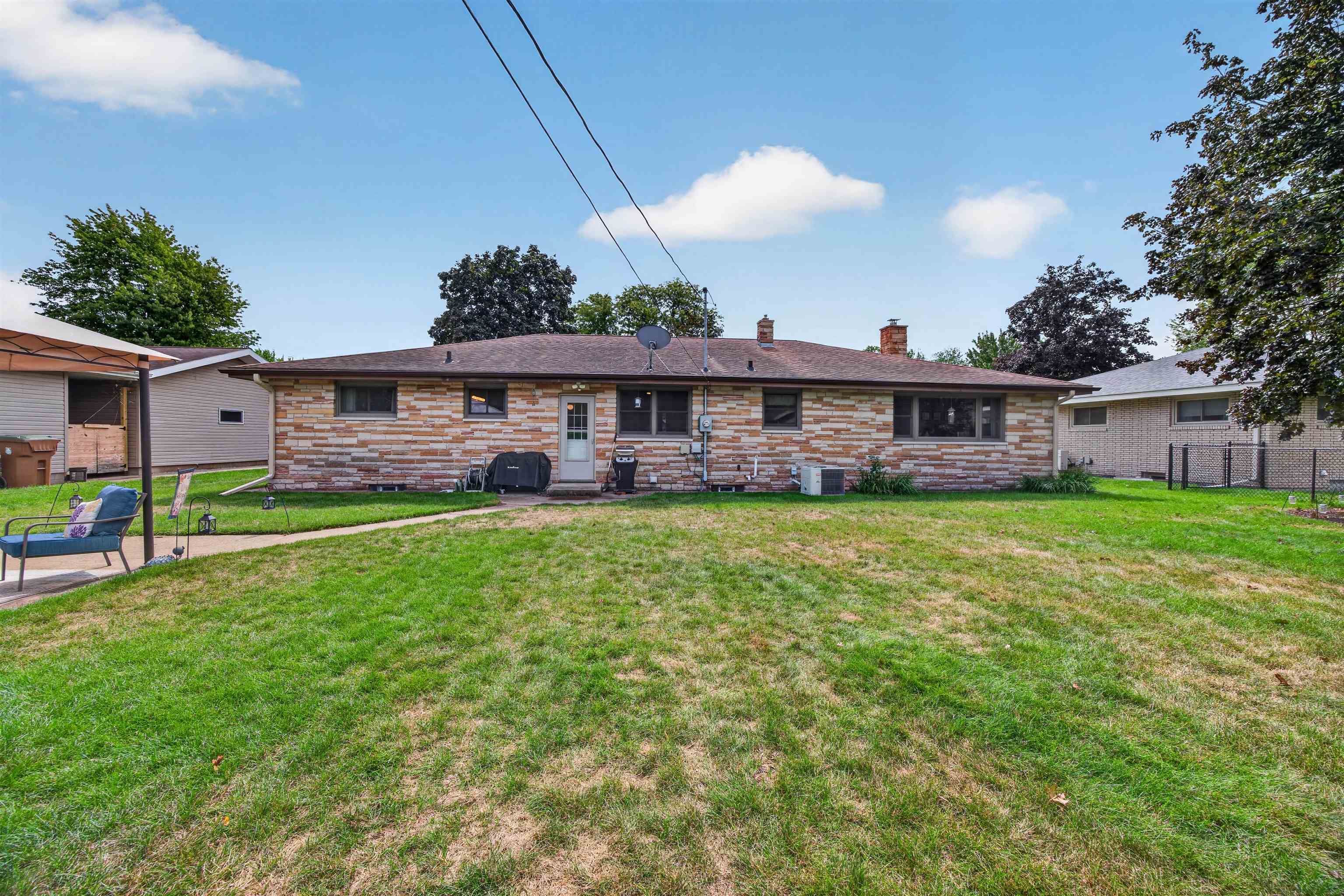 3300 ALGOMA STREET, Stevens Point, Wisconsin 54481, 3 Bedrooms Bedrooms, ,1 BathroomBathrooms,Residential,For Sale,3300 ALGOMA STREET,22604418