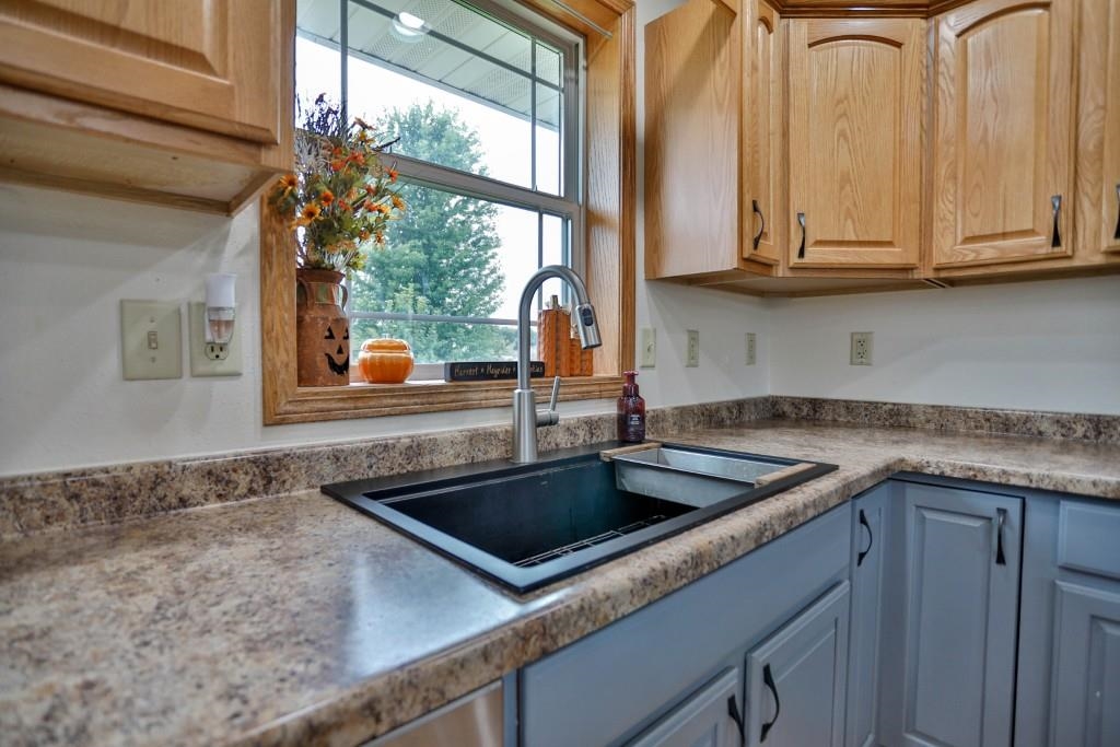 2221 CONESTOGA LANE, Kronenwetter, Wisconsin 54455, 4 Bedrooms Bedrooms, ,3 BathroomsBathrooms,Residential,For Sale,2221 CONESTOGA LANE,22604419