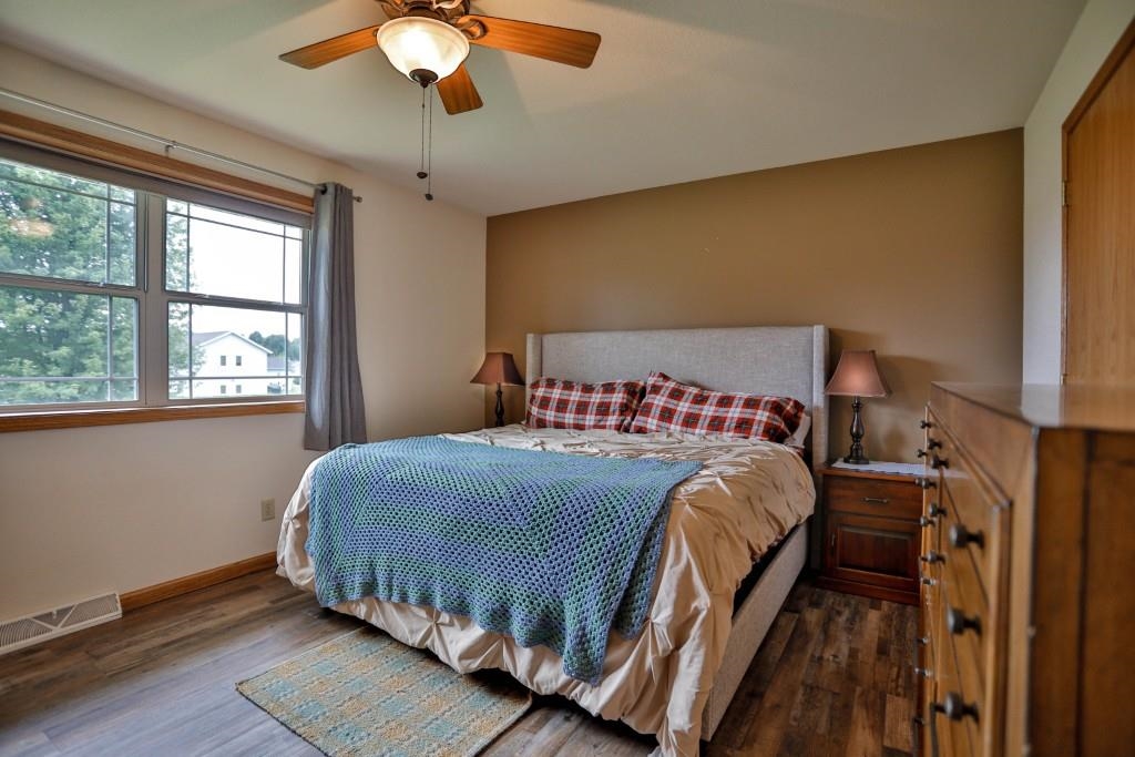 2221 CONESTOGA LANE, Kronenwetter, Wisconsin 54455, 4 Bedrooms Bedrooms, ,3 BathroomsBathrooms,Residential,For Sale,2221 CONESTOGA LANE,22604419