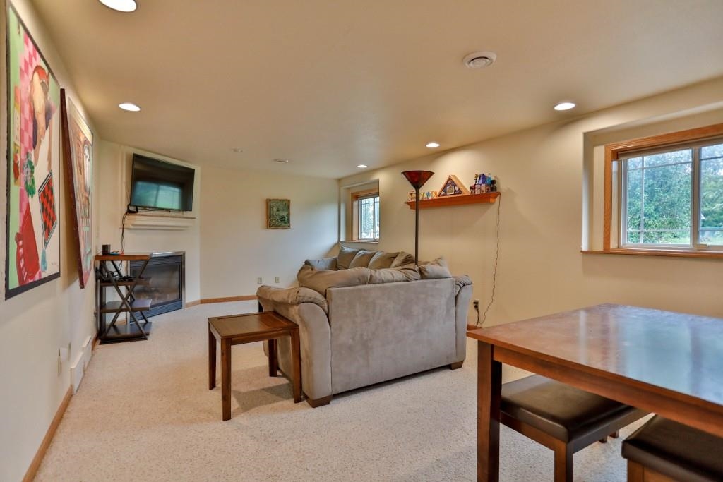 2221 CONESTOGA LANE, Kronenwetter, Wisconsin 54455, 4 Bedrooms Bedrooms, ,3 BathroomsBathrooms,Residential,For Sale,2221 CONESTOGA LANE,22604419