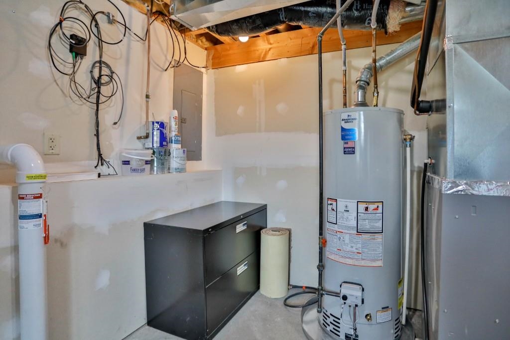 2221 CONESTOGA LANE, Kronenwetter, Wisconsin 54455, 4 Bedrooms Bedrooms, ,3 BathroomsBathrooms,Residential,For Sale,2221 CONESTOGA LANE,22604419