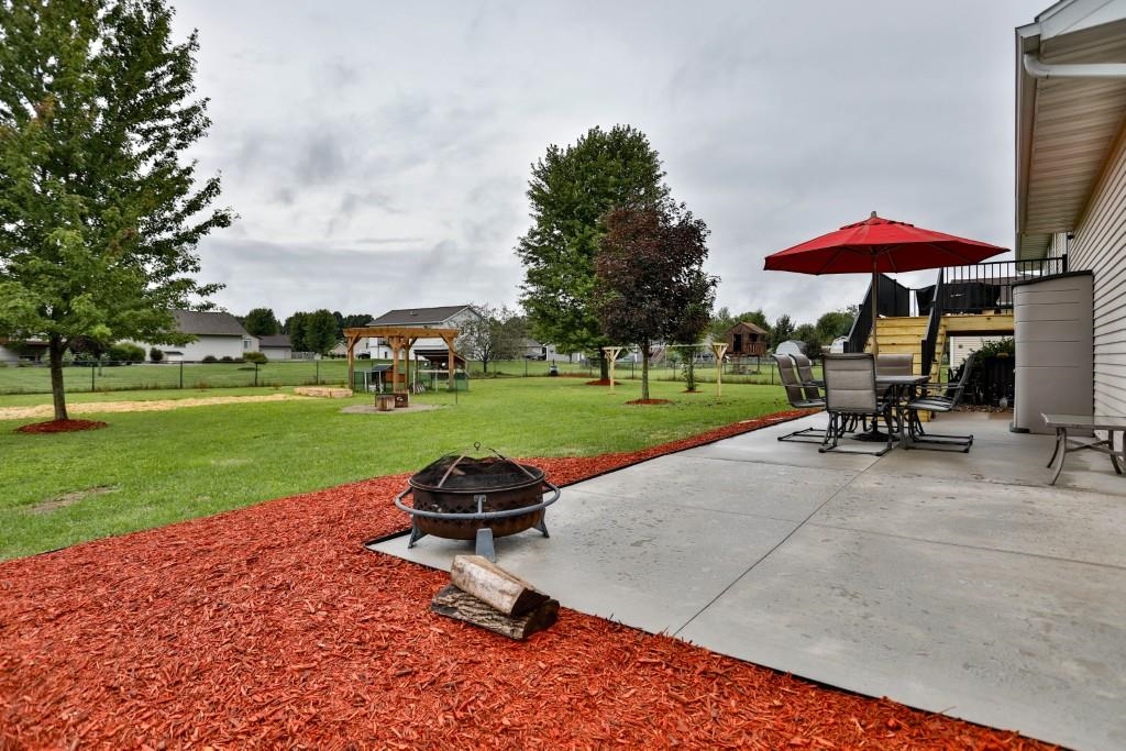 2221 CONESTOGA LANE, Kronenwetter, Wisconsin 54455, 4 Bedrooms Bedrooms, ,3 BathroomsBathrooms,Residential,For Sale,2221 CONESTOGA LANE,22604419