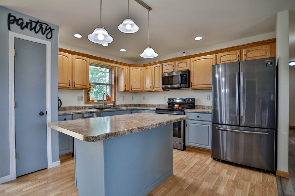 2221 CONESTOGA LANE, Kronenwetter, Wisconsin 54455, 4 Bedrooms Bedrooms, ,3 BathroomsBathrooms,Residential,For Sale,2221 CONESTOGA LANE,22604419