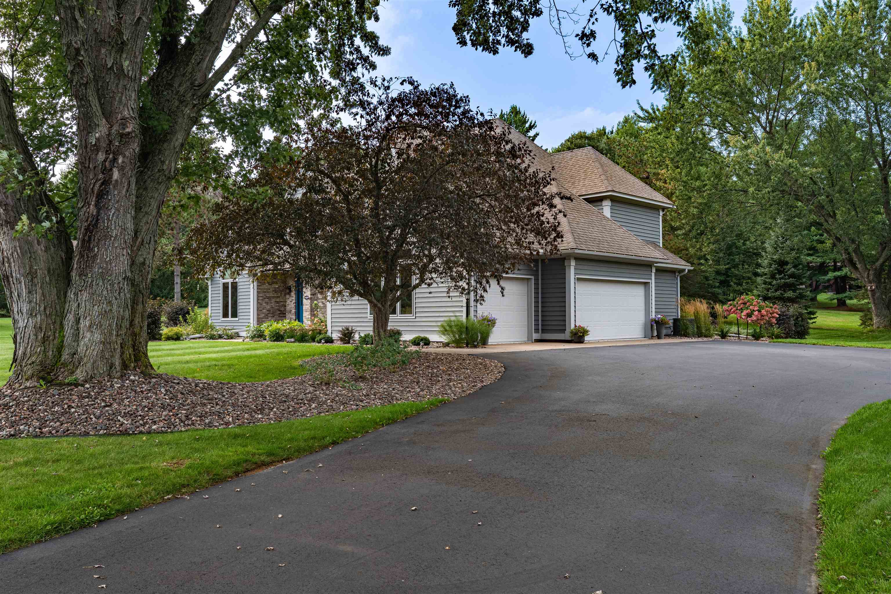 145598 WALDEN BOULEVARD, Wausau, Wisconsin 54401, 5 Bedrooms Bedrooms, ,3 BathroomsBathrooms,Residential,For Sale,145598 WALDEN BOULEVARD,22604420