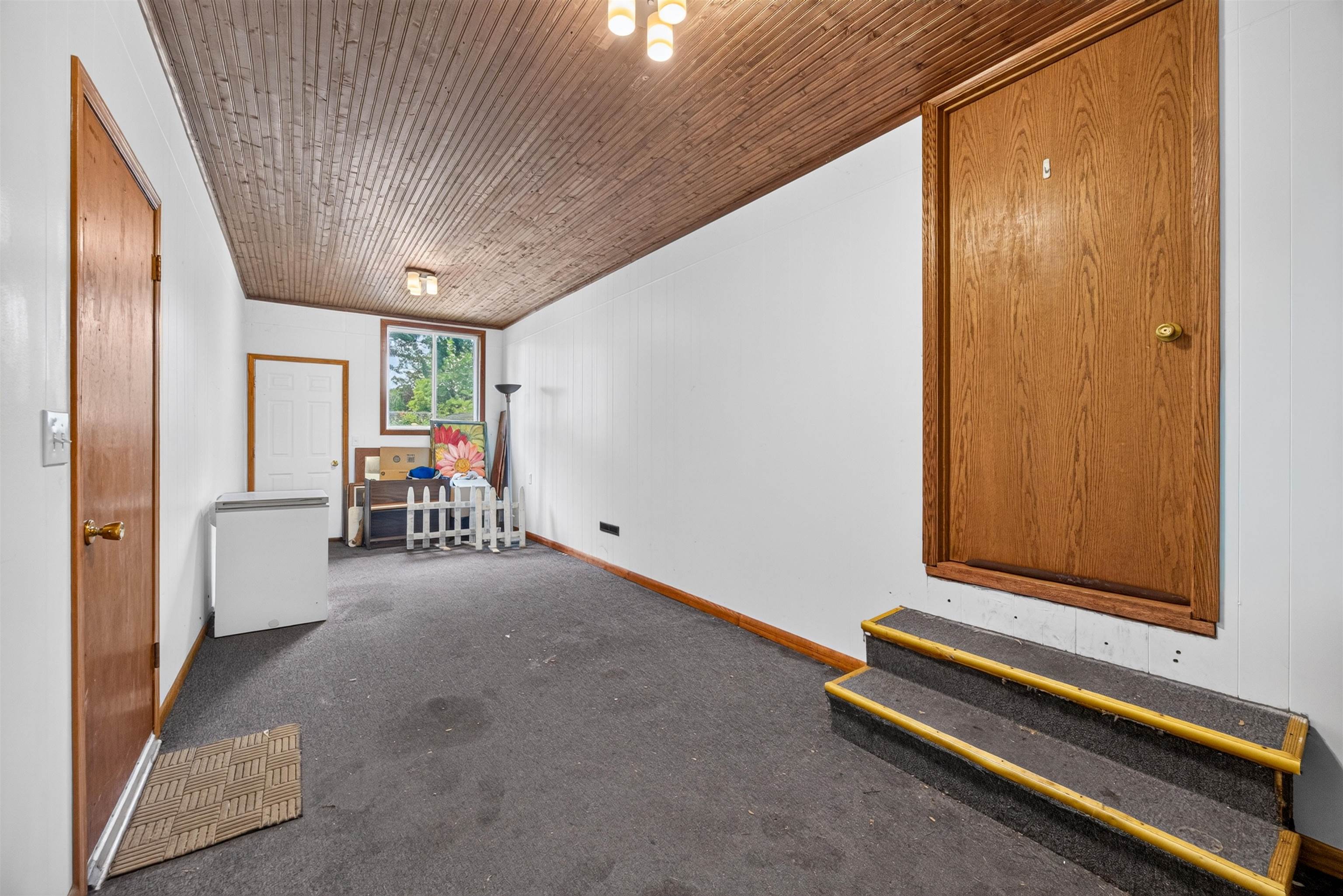 1501 MARIA DRIVE, Stevens Point, Wisconsin 54481, 3 Bedrooms Bedrooms, ,1 BathroomBathrooms,Residential,For Sale,1501 MARIA DRIVE,22604421