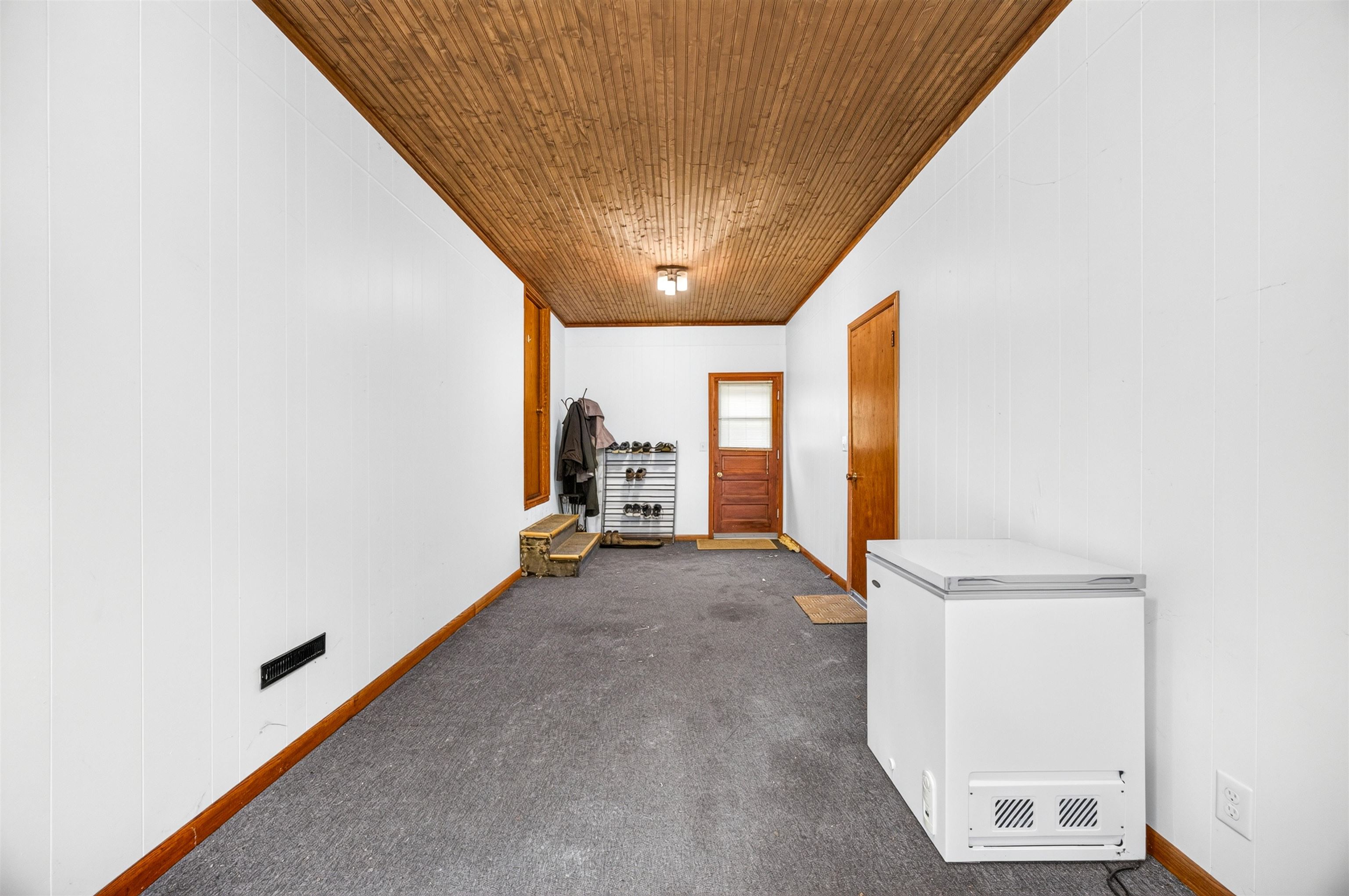1501 MARIA DRIVE, Stevens Point, Wisconsin 54481, 3 Bedrooms Bedrooms, ,1 BathroomBathrooms,Residential,For Sale,1501 MARIA DRIVE,22604421