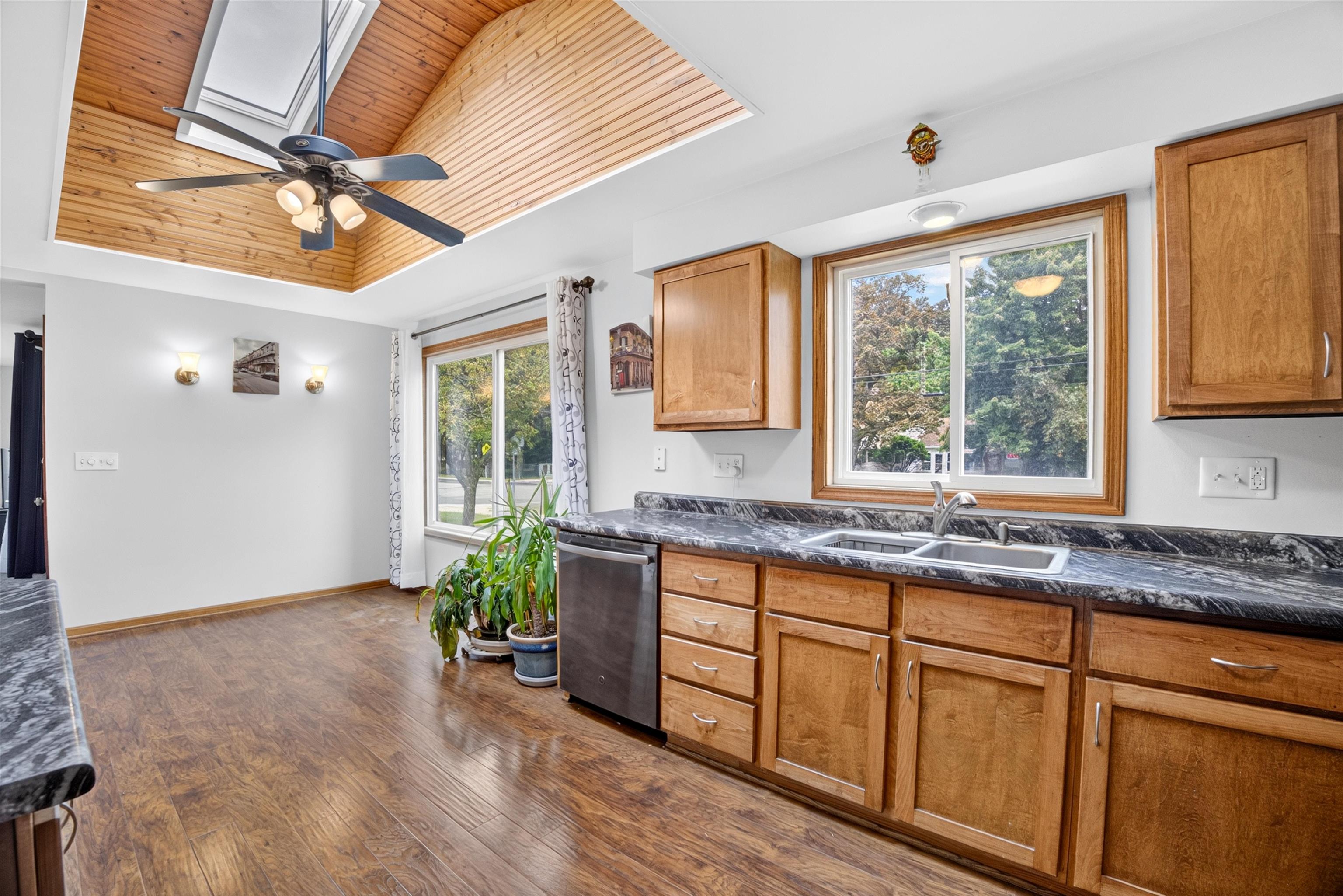 1501 MARIA DRIVE, Stevens Point, Wisconsin 54481, 3 Bedrooms Bedrooms, ,1 BathroomBathrooms,Residential,For Sale,1501 MARIA DRIVE,22604421