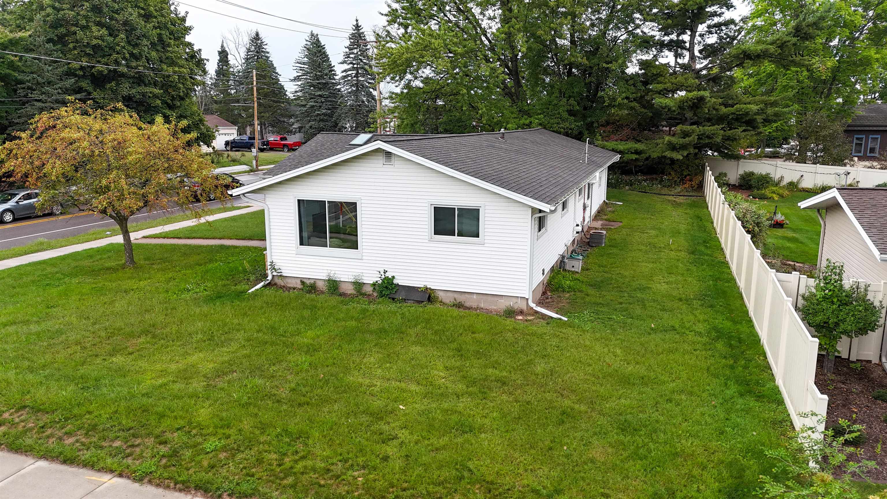 1501 MARIA DRIVE, Stevens Point, Wisconsin 54481, 3 Bedrooms Bedrooms, ,1 BathroomBathrooms,Residential,For Sale,1501 MARIA DRIVE,22604421