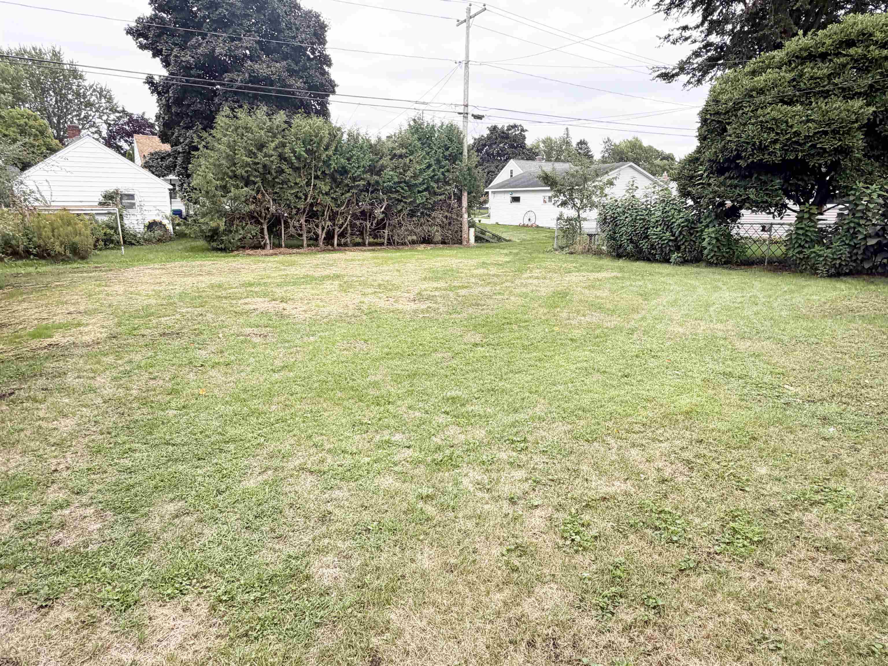 615 N 10TH AVENUE, Wausau, Wisconsin 54401, 3 Bedrooms Bedrooms, ,1 BathroomBathrooms,Residential,For Sale,615 N 10TH AVENUE,22604427