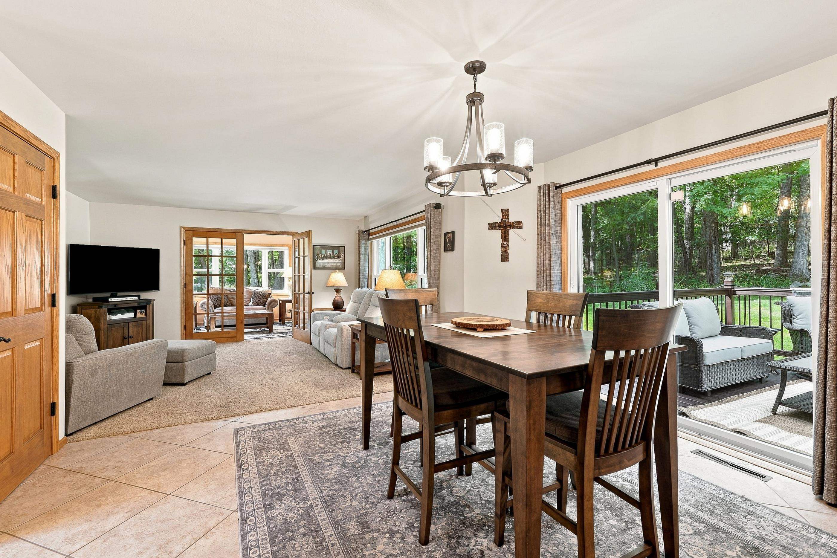 E2038 KENWOOD DRIVE, Iola, Wisconsin 54945, 5 Bedrooms Bedrooms, ,2 BathroomsBathrooms,Residential,For Sale,E2038 KENWOOD DRIVE,22604430