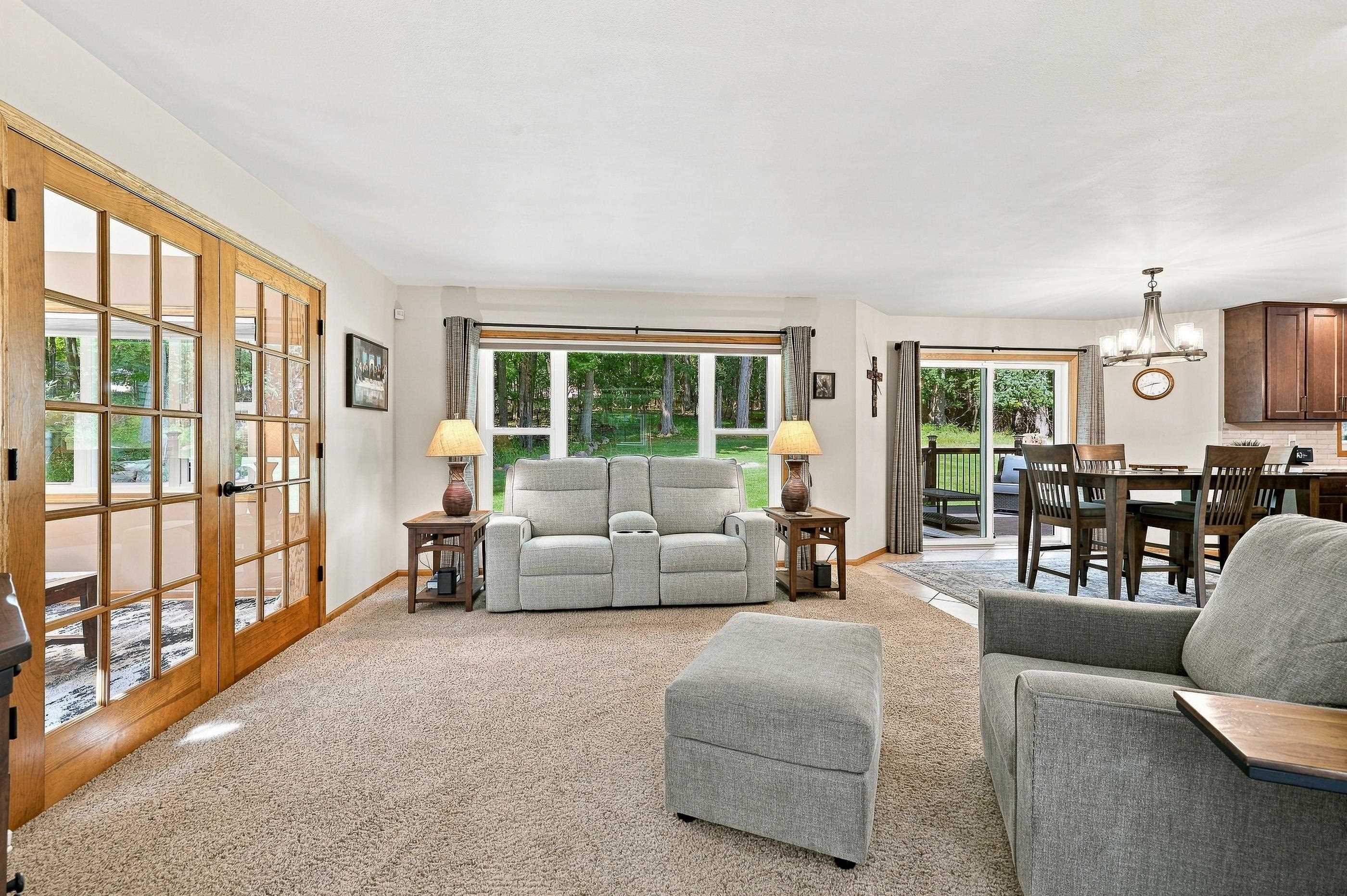 E2038 KENWOOD DRIVE, Iola, Wisconsin 54945, 5 Bedrooms Bedrooms, ,2 BathroomsBathrooms,Residential,For Sale,E2038 KENWOOD DRIVE,22604430