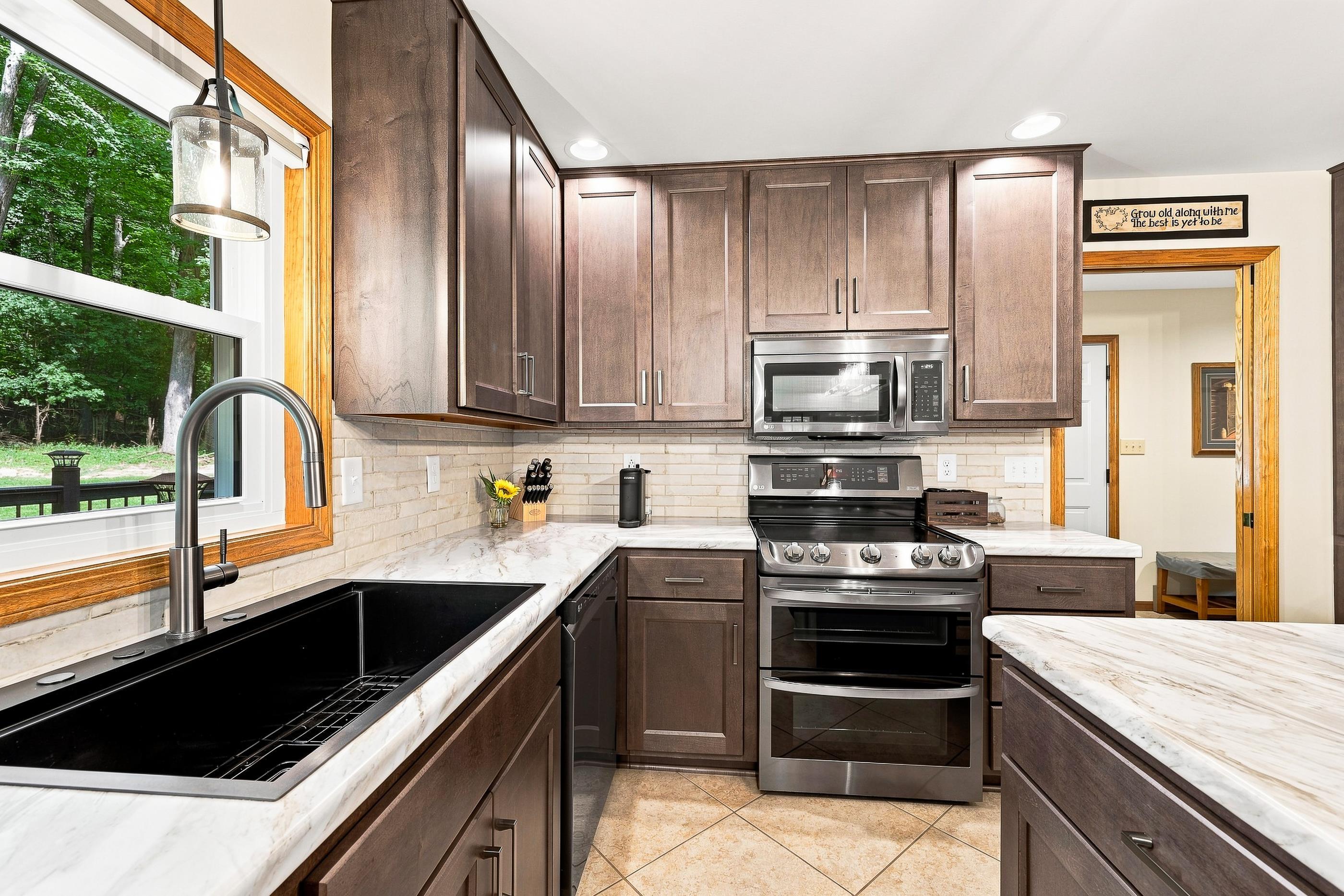 E2038 KENWOOD DRIVE, Iola, Wisconsin 54945, 5 Bedrooms Bedrooms, ,2 BathroomsBathrooms,Residential,For Sale,E2038 KENWOOD DRIVE,22604430