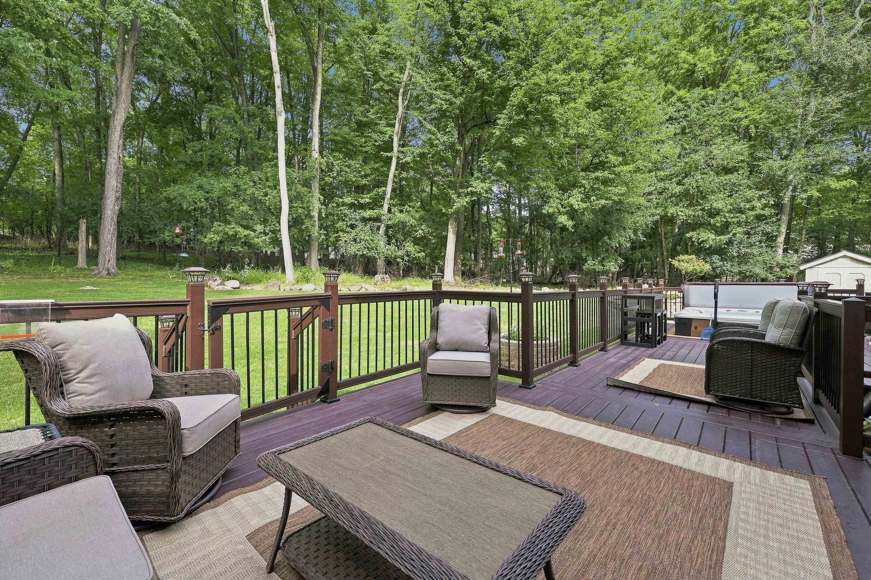 E2038 KENWOOD DRIVE, Iola, Wisconsin 54945, 5 Bedrooms Bedrooms, ,2 BathroomsBathrooms,Residential,For Sale,E2038 KENWOOD DRIVE,22604430