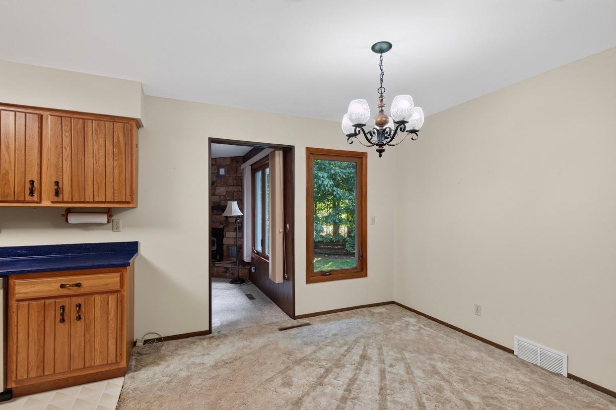 4910 GROVE AVENUE, Wisconsin Rapids, Wisconsin 54494, 3 Bedrooms Bedrooms, ,1 BathroomBathrooms,Residential,For Sale,4910 GROVE AVENUE,22604434