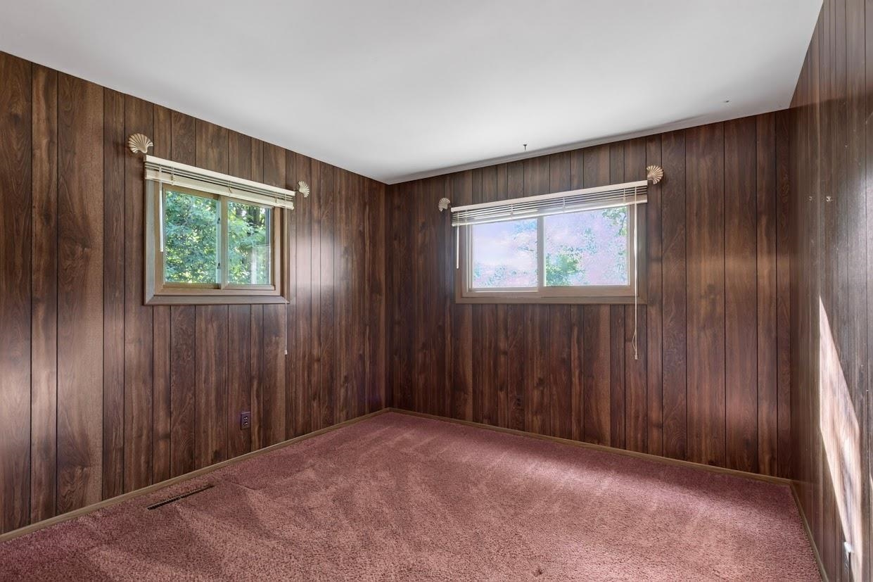 4910 GROVE AVENUE, Wisconsin Rapids, Wisconsin 54494, 3 Bedrooms Bedrooms, ,1 BathroomBathrooms,Residential,For Sale,4910 GROVE AVENUE,22604434