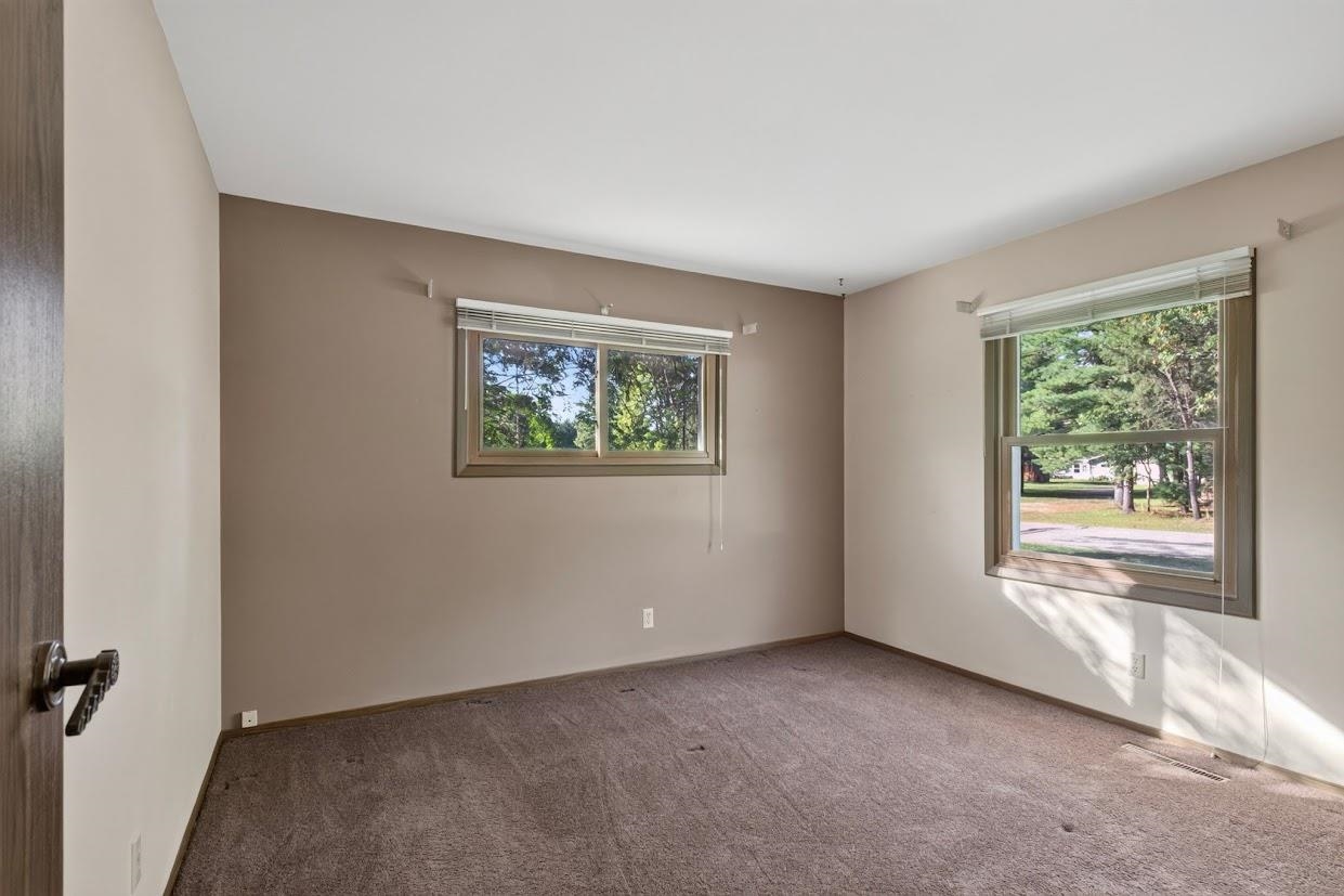 4910 GROVE AVENUE, Wisconsin Rapids, Wisconsin 54494, 3 Bedrooms Bedrooms, ,1 BathroomBathrooms,Residential,For Sale,4910 GROVE AVENUE,22604434