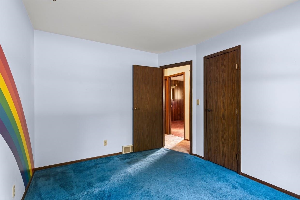 4910 GROVE AVENUE, Wisconsin Rapids, Wisconsin 54494, 3 Bedrooms Bedrooms, ,1 BathroomBathrooms,Residential,For Sale,4910 GROVE AVENUE,22604434