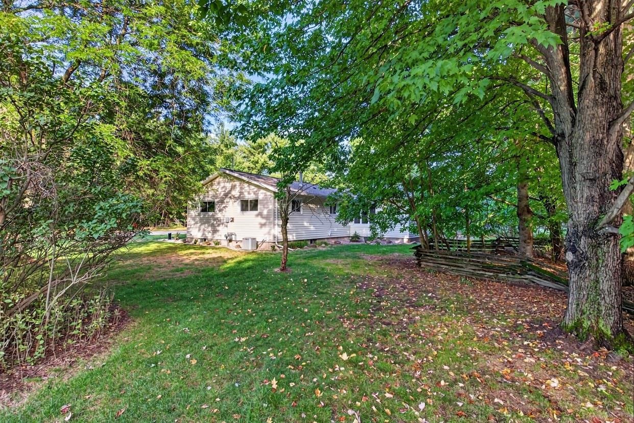 4910 GROVE AVENUE, Wisconsin Rapids, Wisconsin 54494, 3 Bedrooms Bedrooms, ,1 BathroomBathrooms,Residential,For Sale,4910 GROVE AVENUE,22604434