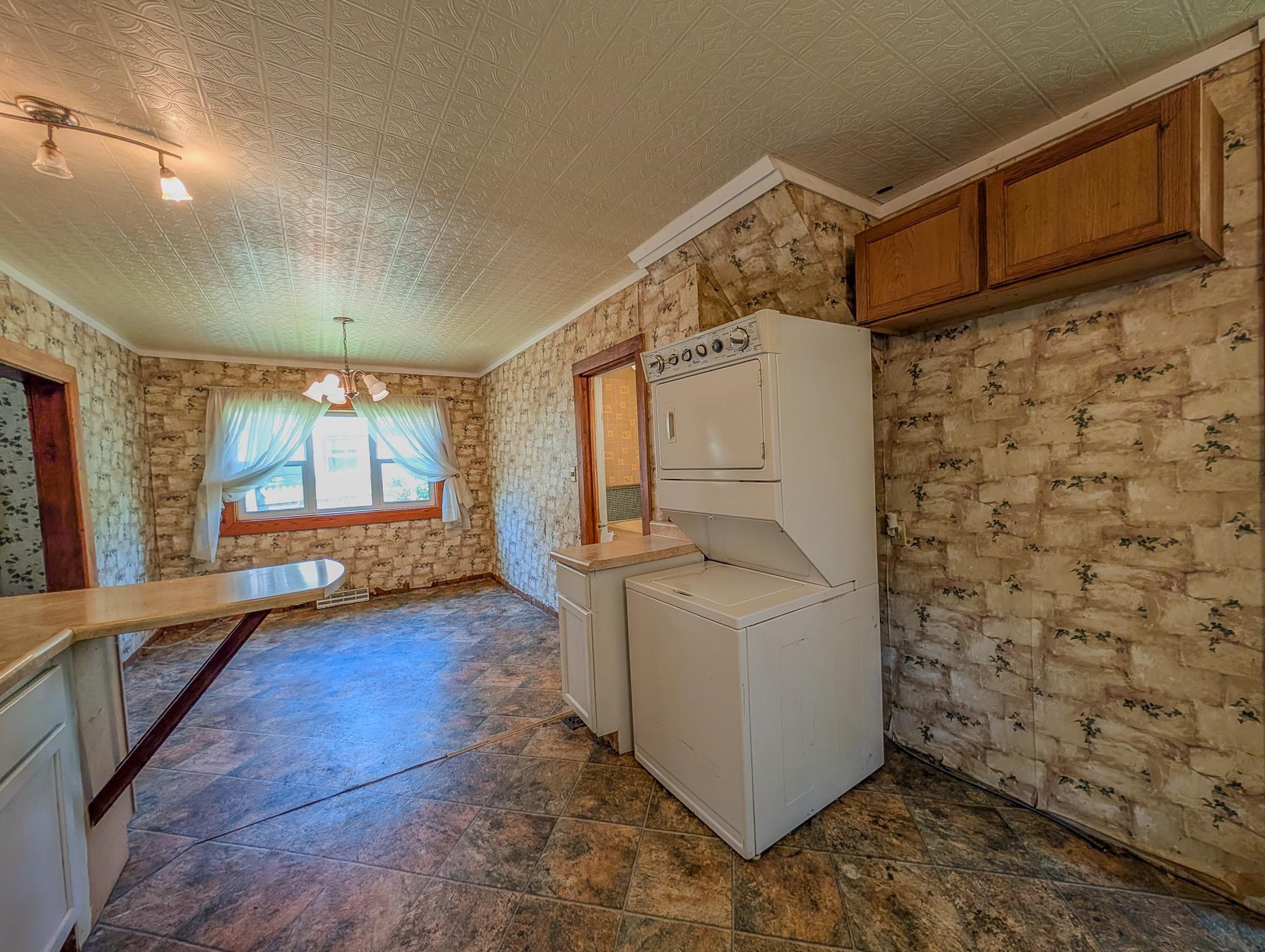 914 WEST STREET, Merrill, Wisconsin 54452, 3 Bedrooms Bedrooms, ,1 BathroomBathrooms,Residential,For Sale,914 WEST STREET,22604454