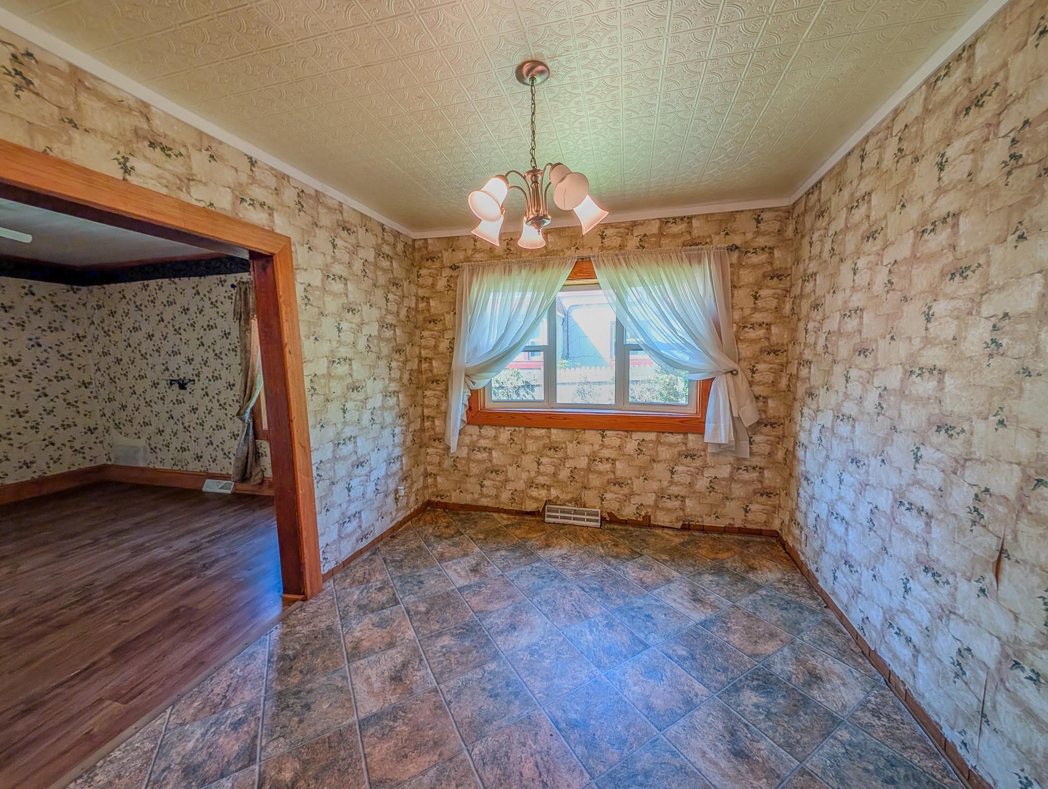 914 WEST STREET, Merrill, Wisconsin 54452, 3 Bedrooms Bedrooms, ,1 BathroomBathrooms,Residential,For Sale,914 WEST STREET,22604454