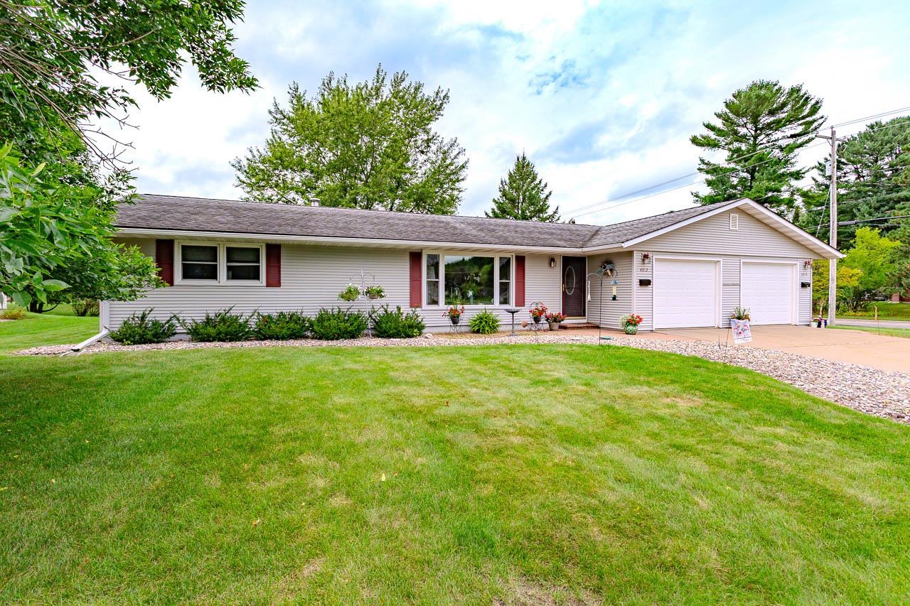 4312-4314 BRIARWOOD AVENUE, Wausau, Wisconsin 54403, 2 Bedrooms Bedrooms, ,2 BathroomsBathrooms,Multi-family,For Sale,4312-4314 BRIARWOOD AVENUE,22604464