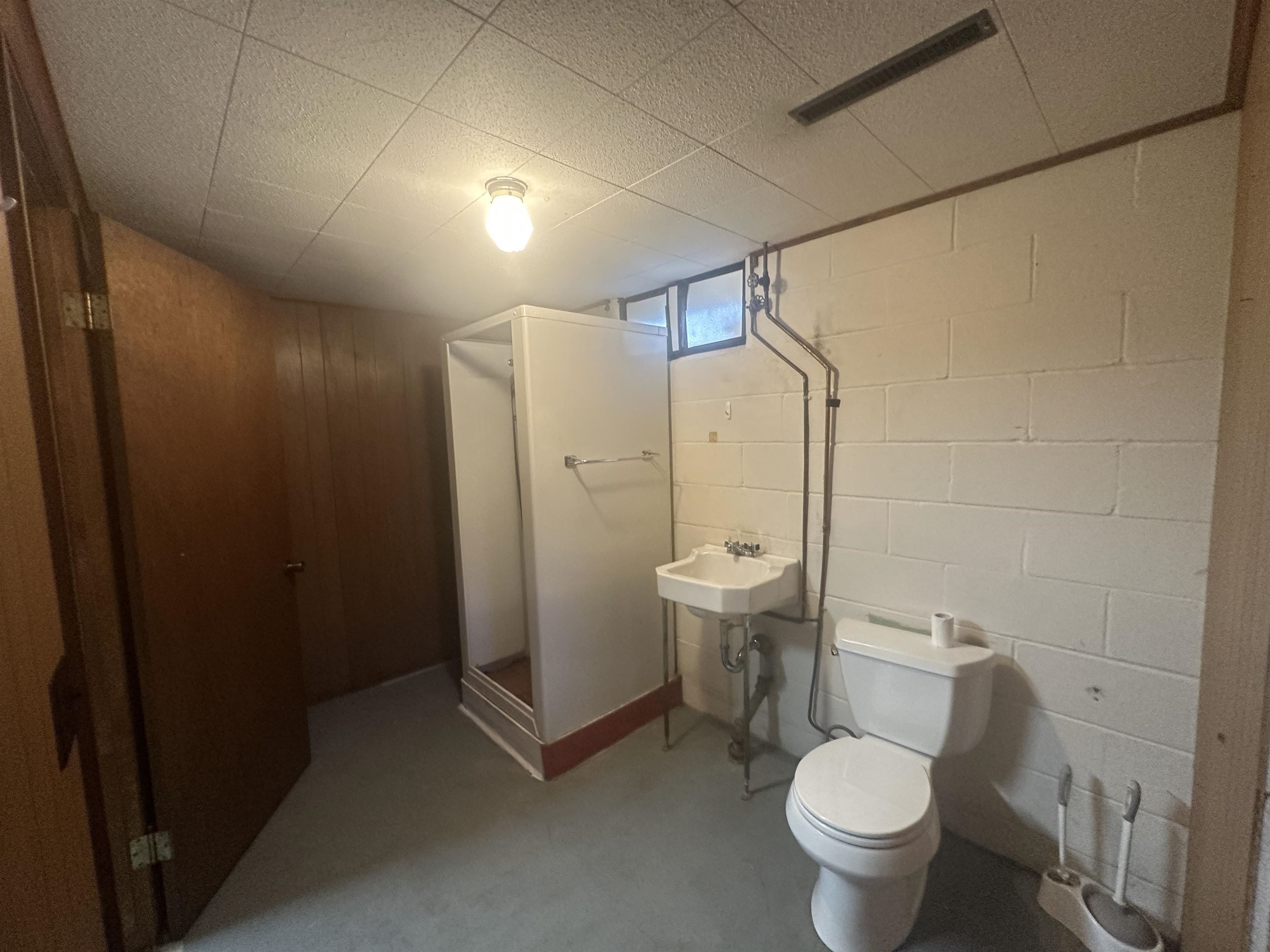 1031 WISCONSIN RIVER DRIVE, Port Edwards, Wisconsin 54469, 3 Bedrooms Bedrooms, ,2 BathroomsBathrooms,Residential,For Sale,1031 WISCONSIN RIVER DRIVE,22604468