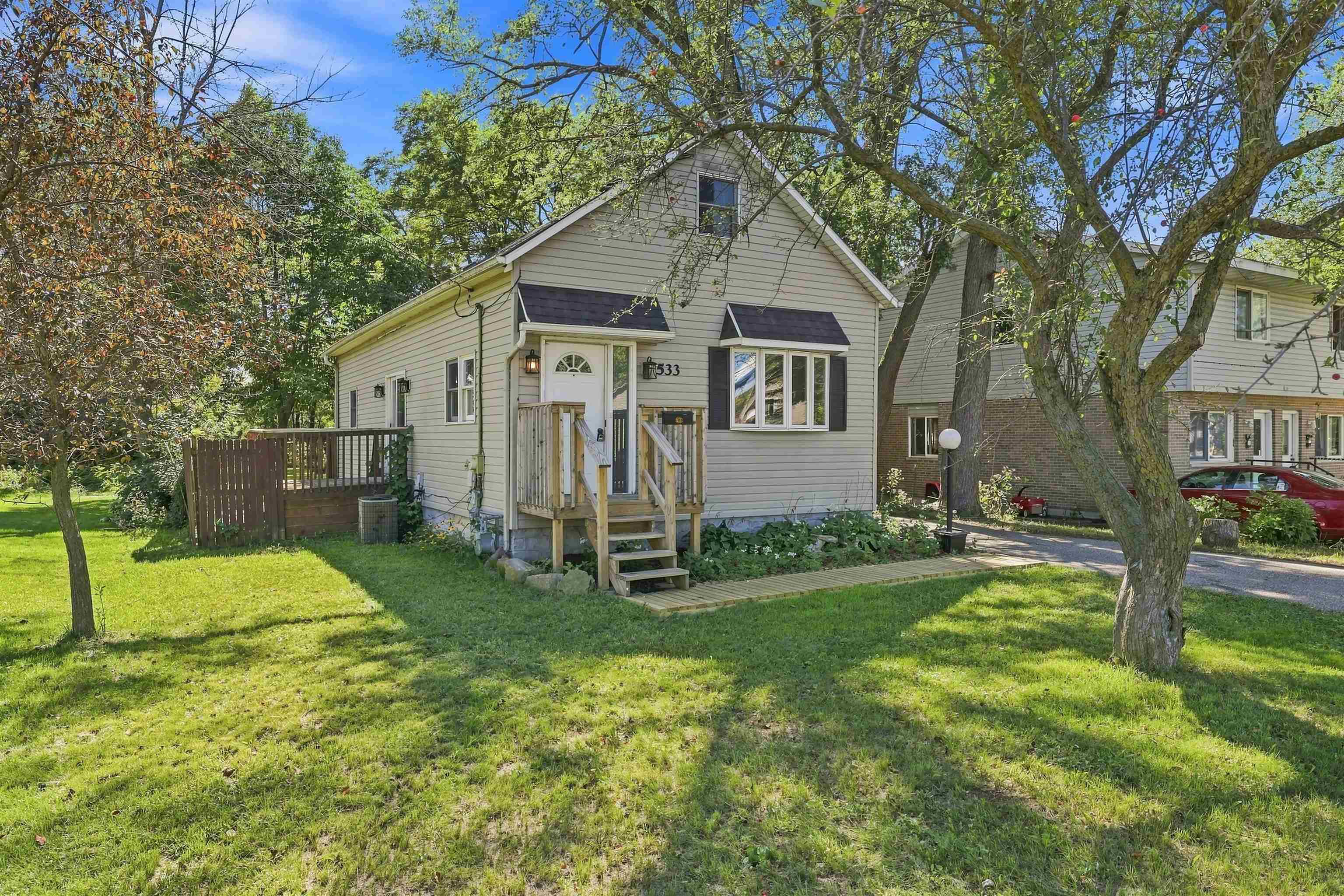533 BLISS AVENUE, Stevens Point, Wisconsin 54481, 3 Bedrooms Bedrooms, ,1 BathroomBathrooms,Residential,For Sale,533 BLISS AVENUE,22604469